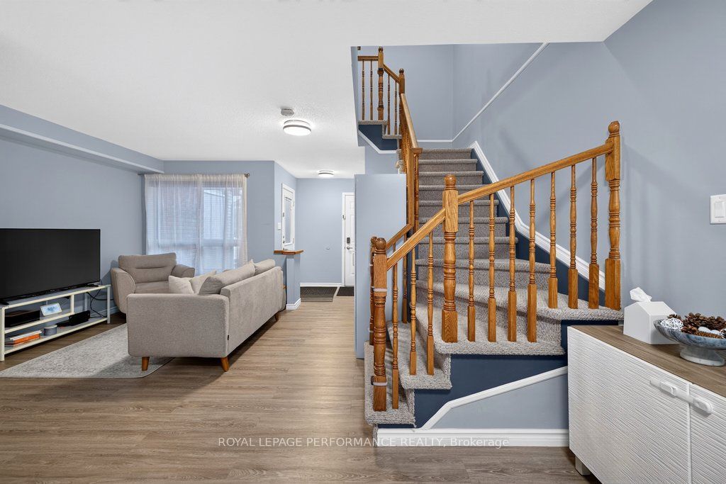 823 Nesting Way Property Photo 20