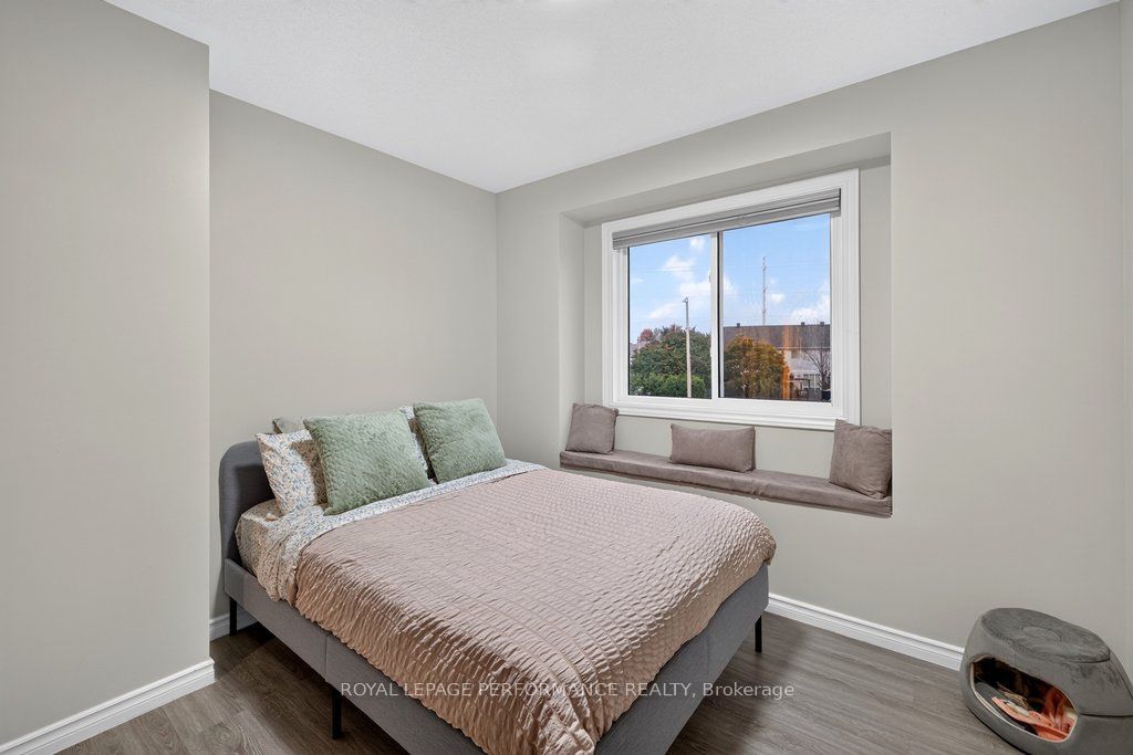 823 Nesting Way Property Photo 22