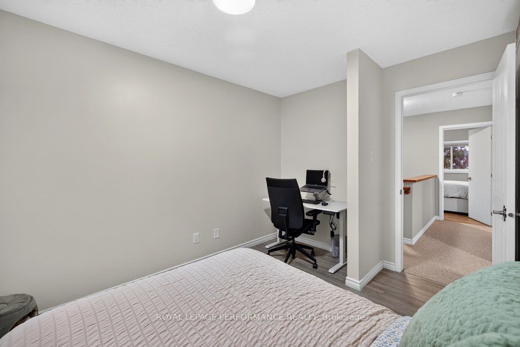 823 Nesting Way Property Photo 23