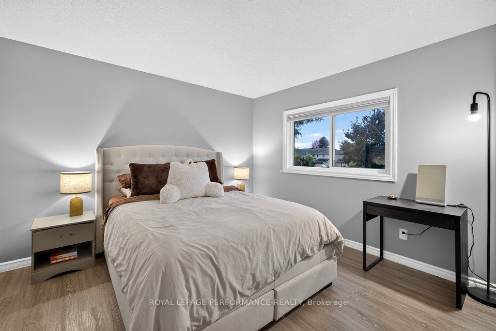 823 Nesting Way Property Photo 27