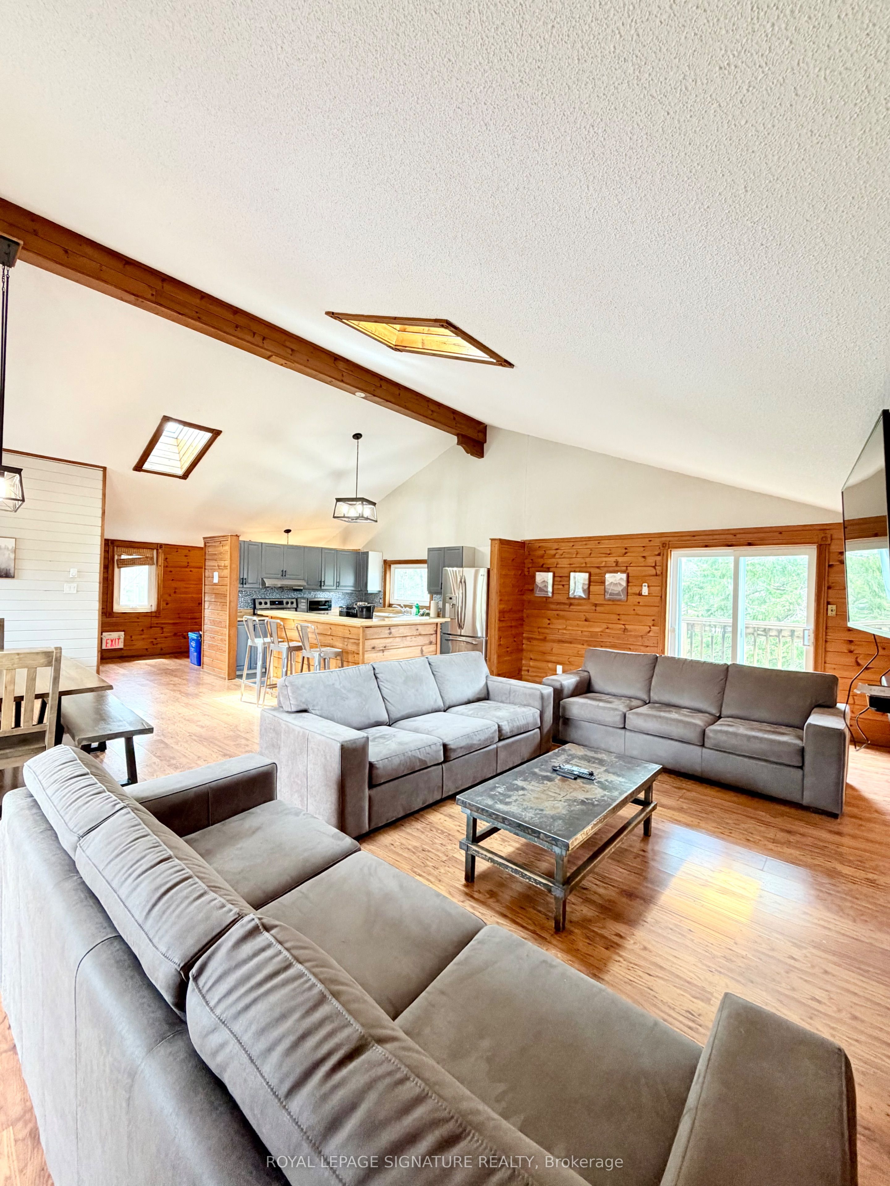 127 Nordic Road Property Photo 5