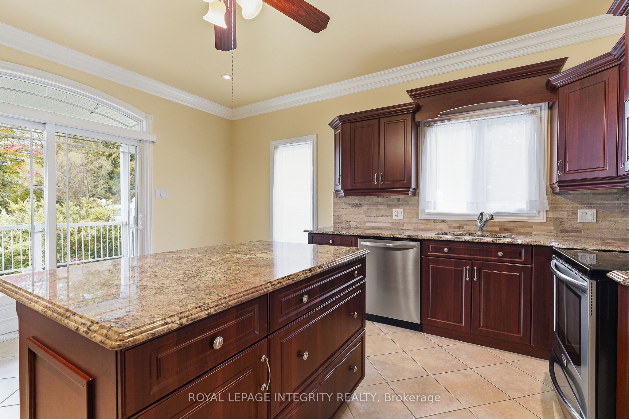 888 Hiawatha Park Road Property Photo 16