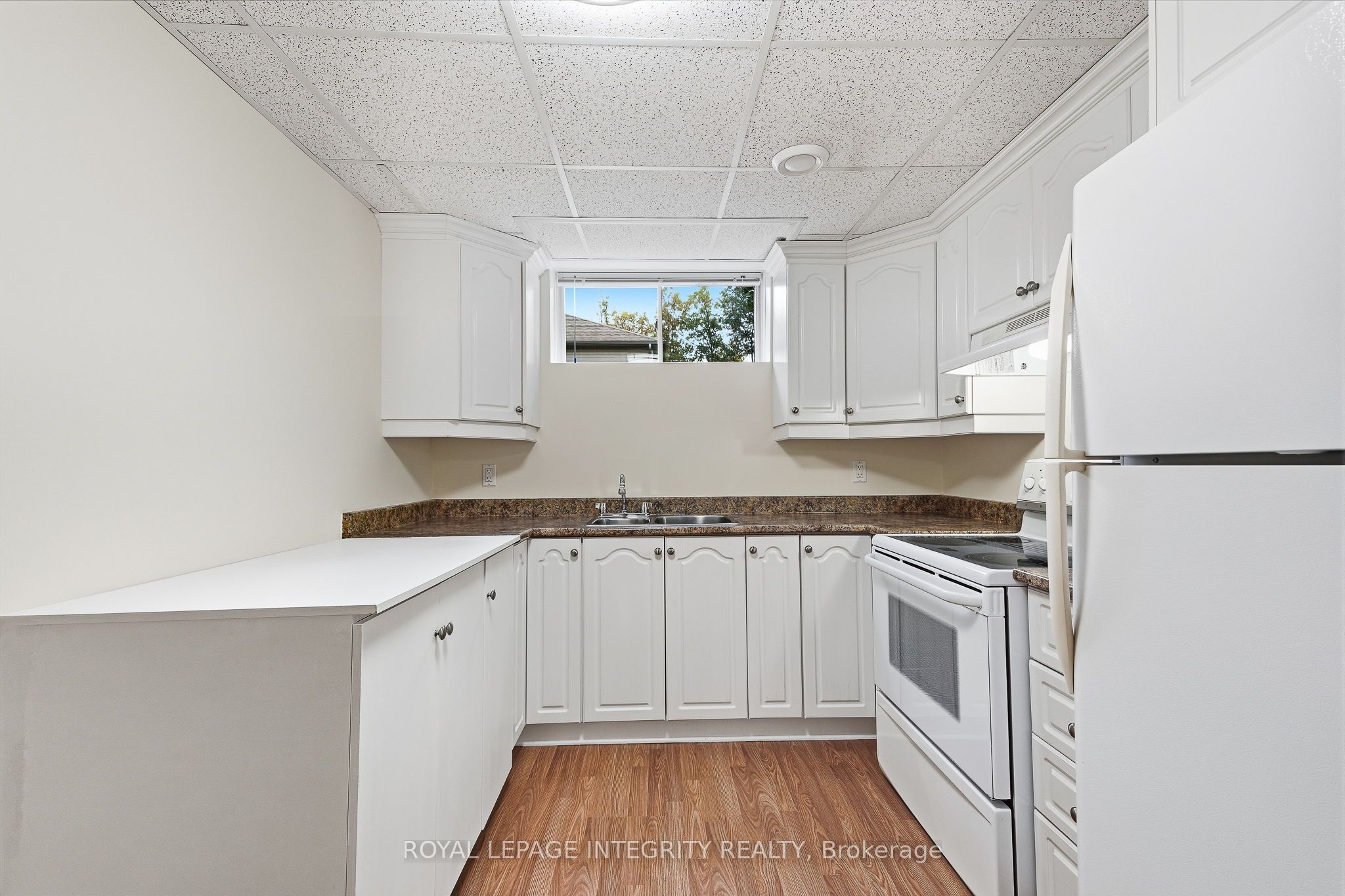 888 Hiawatha Park Road Property Photo 31