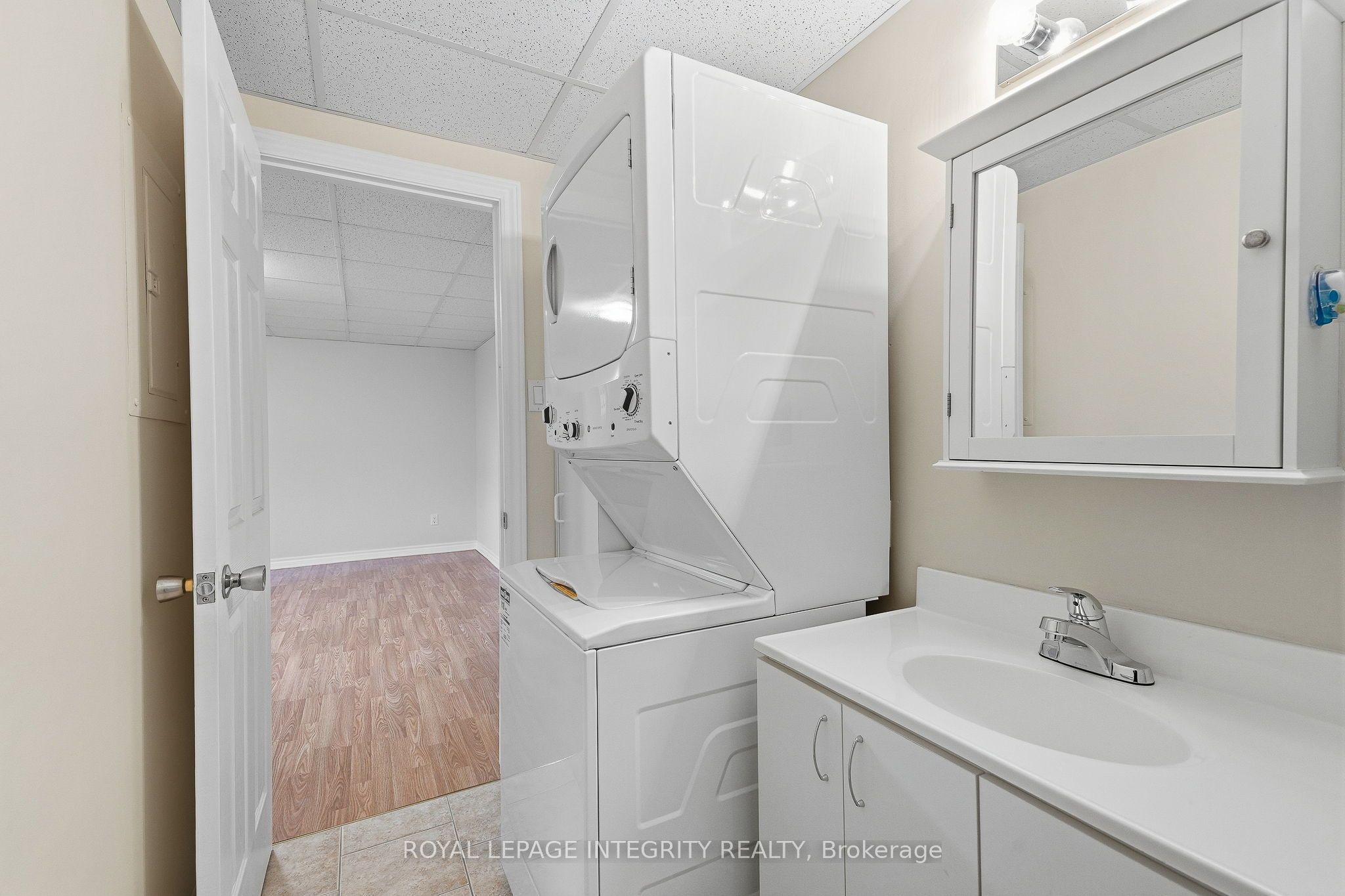 888 Hiawatha Park Road Property Photo 35