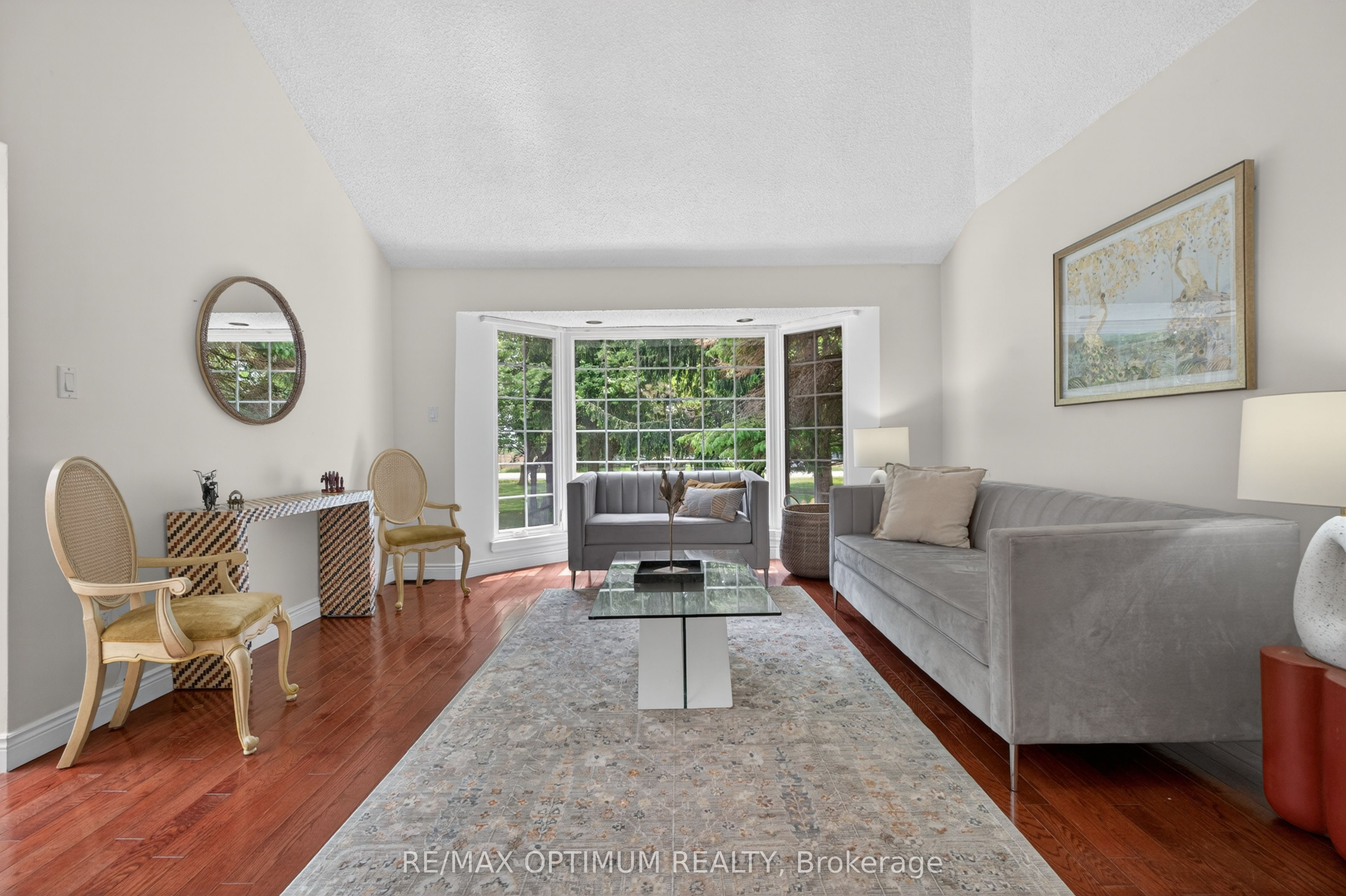 529 Campbellville Road Property Photo 7