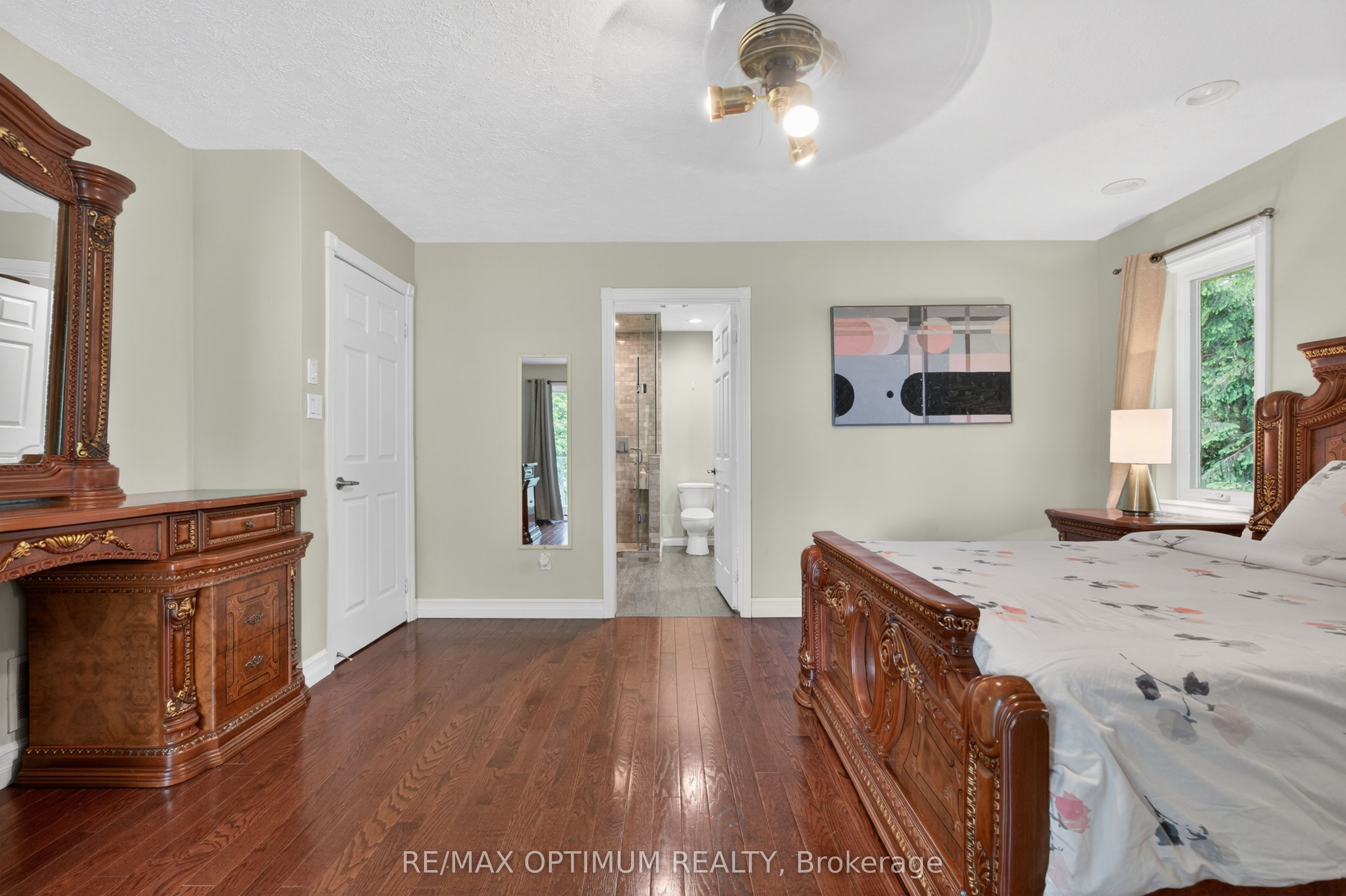 529 Campbellville Road Property Photo 17