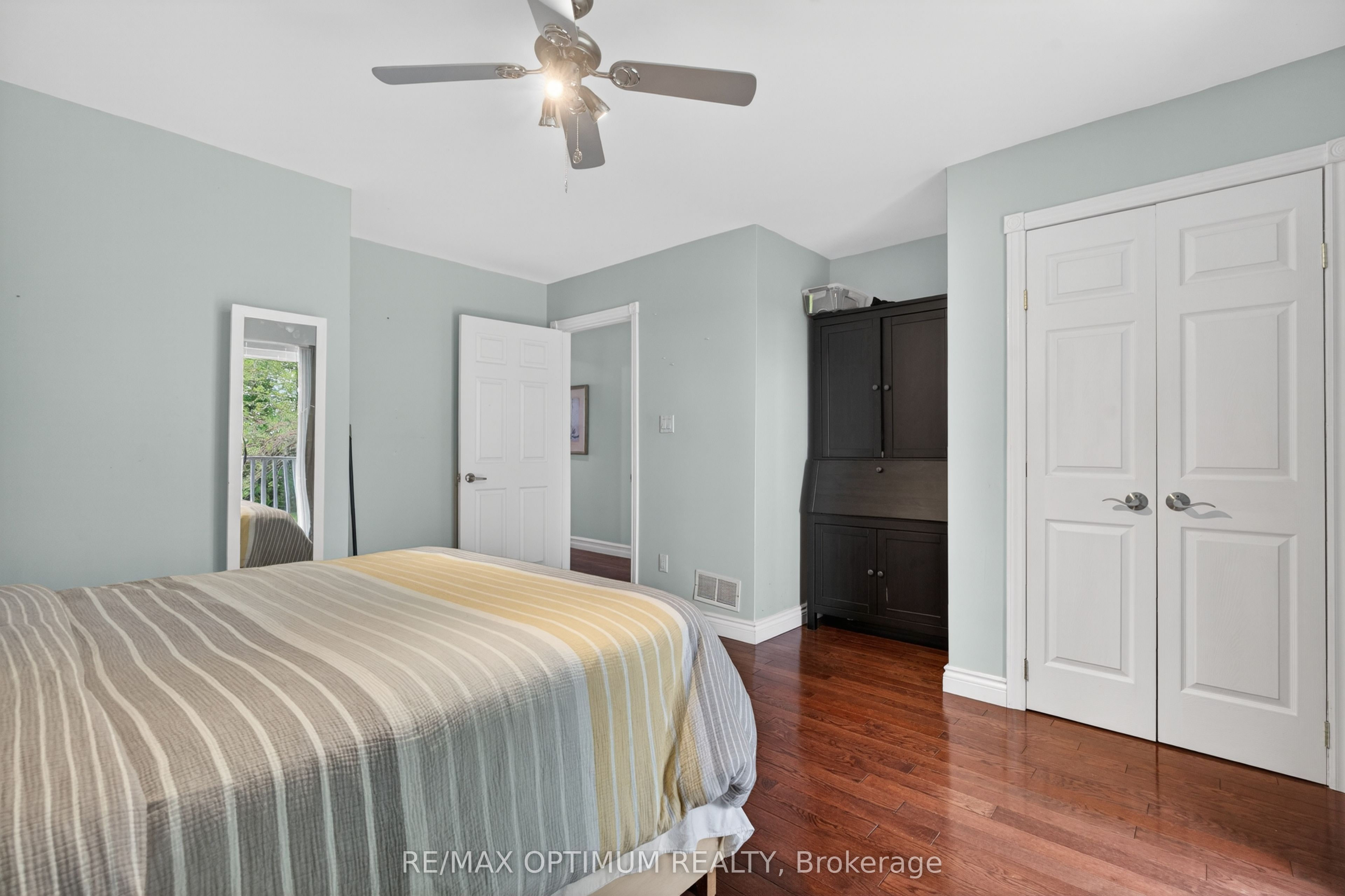 529 Campbellville Road Property Photo 23