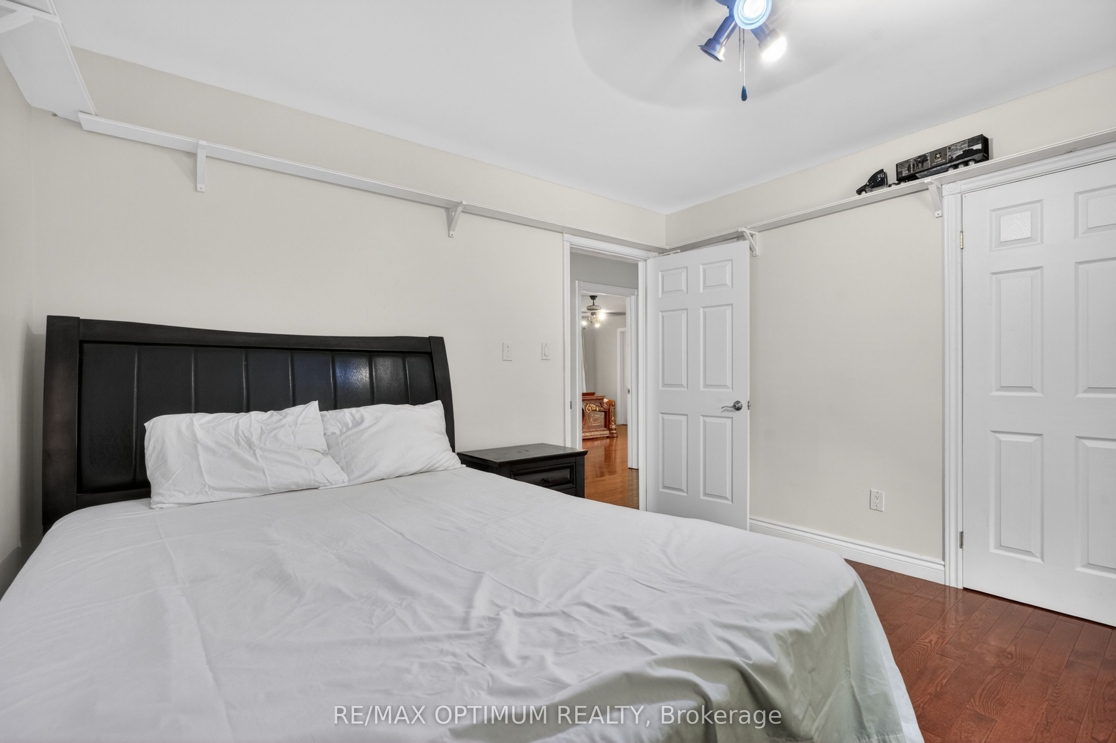 529 Campbellville Road Property Photo 26