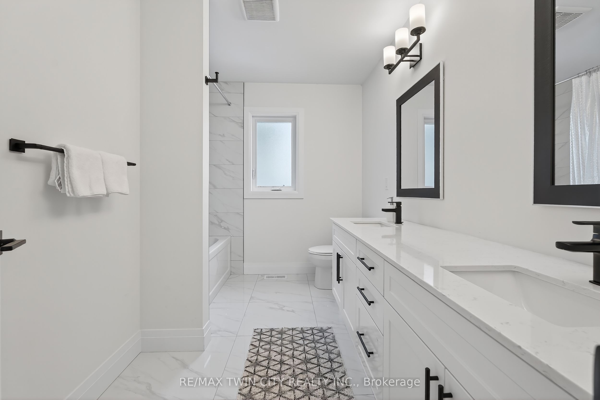 209 Jeffrey Place Property Photo 23