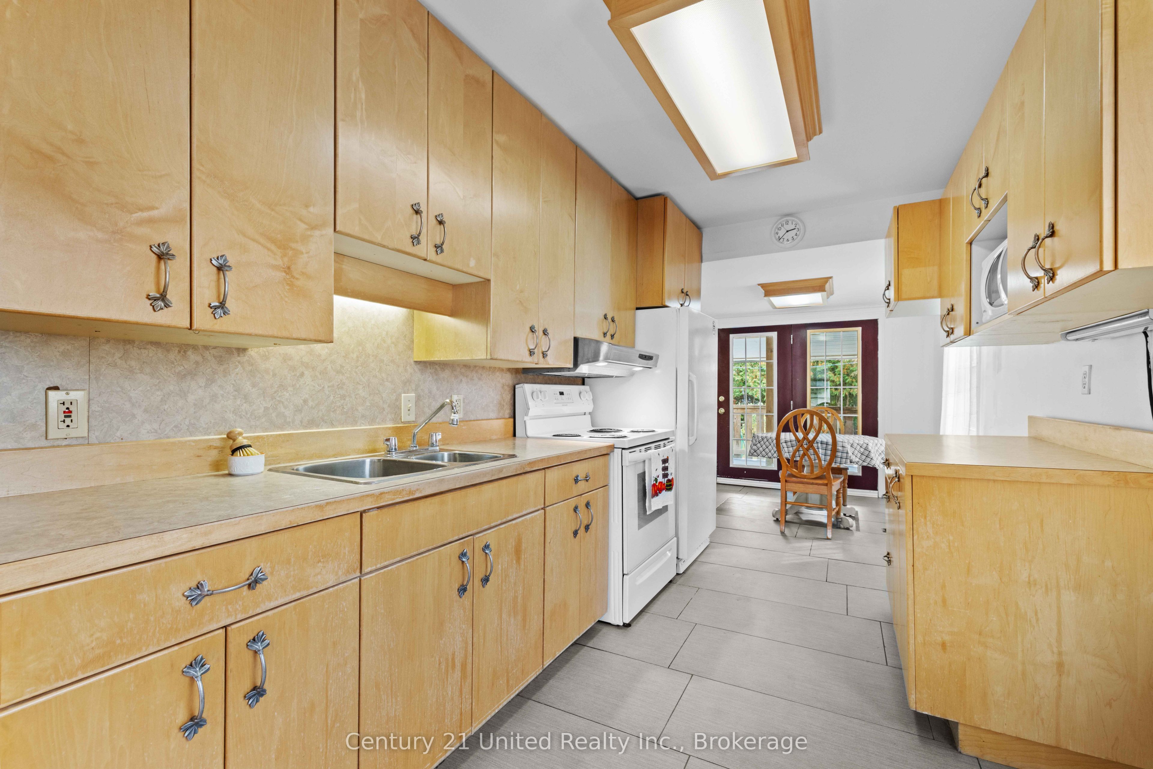 759 St. Mary's Street Property Photo 18