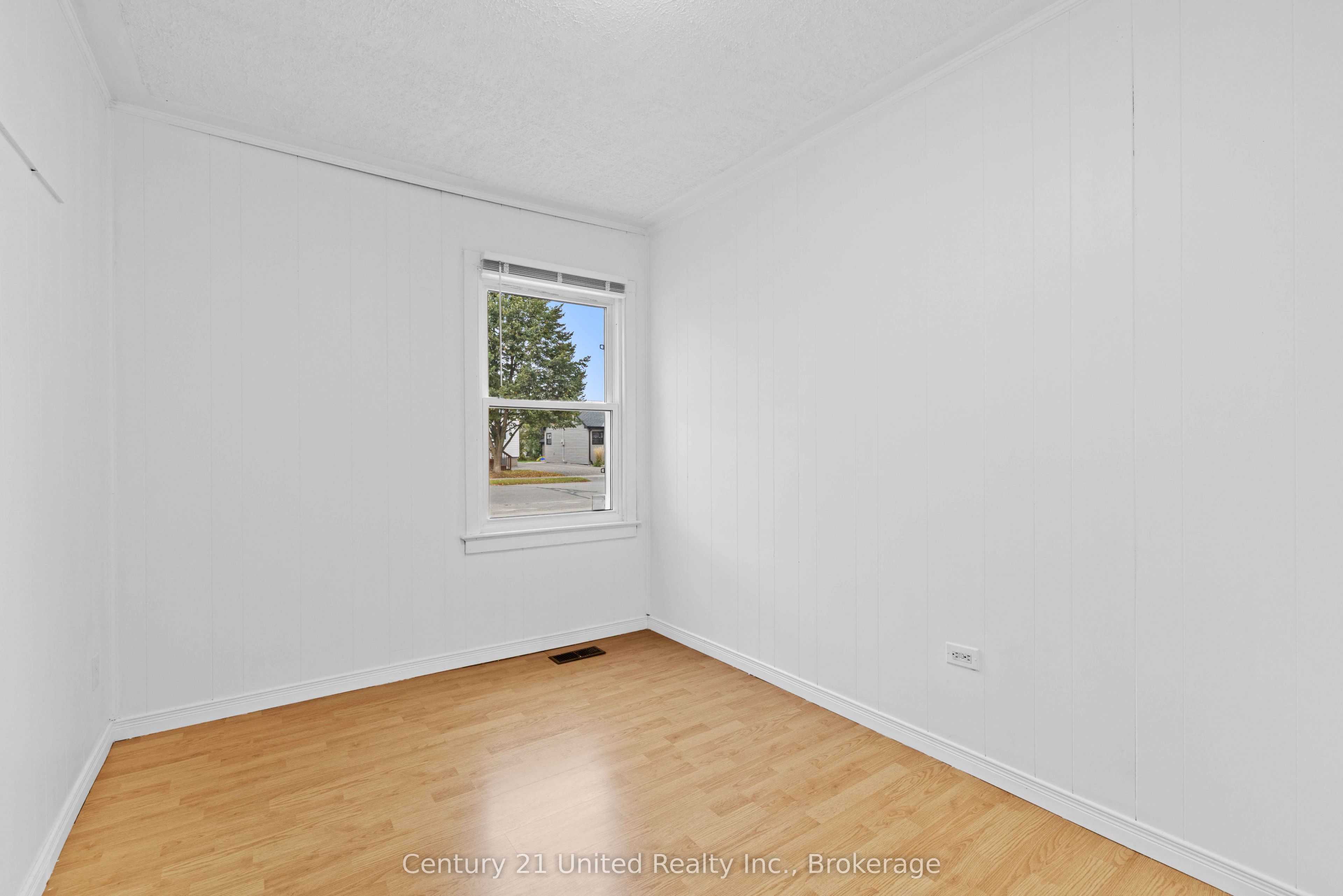 759 St. Mary's Street Property Photo 25