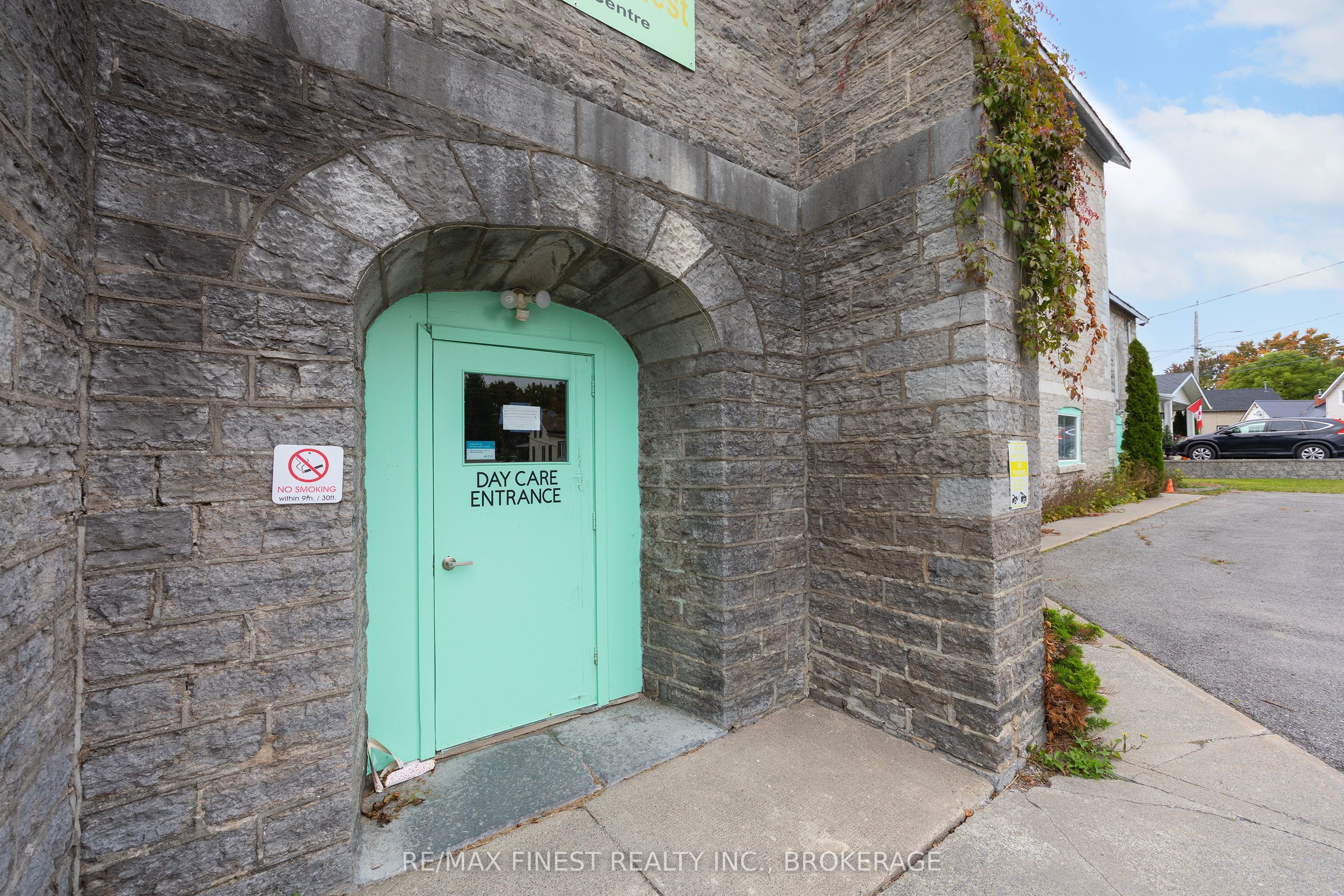 83 Bridge Street Property Photo 5