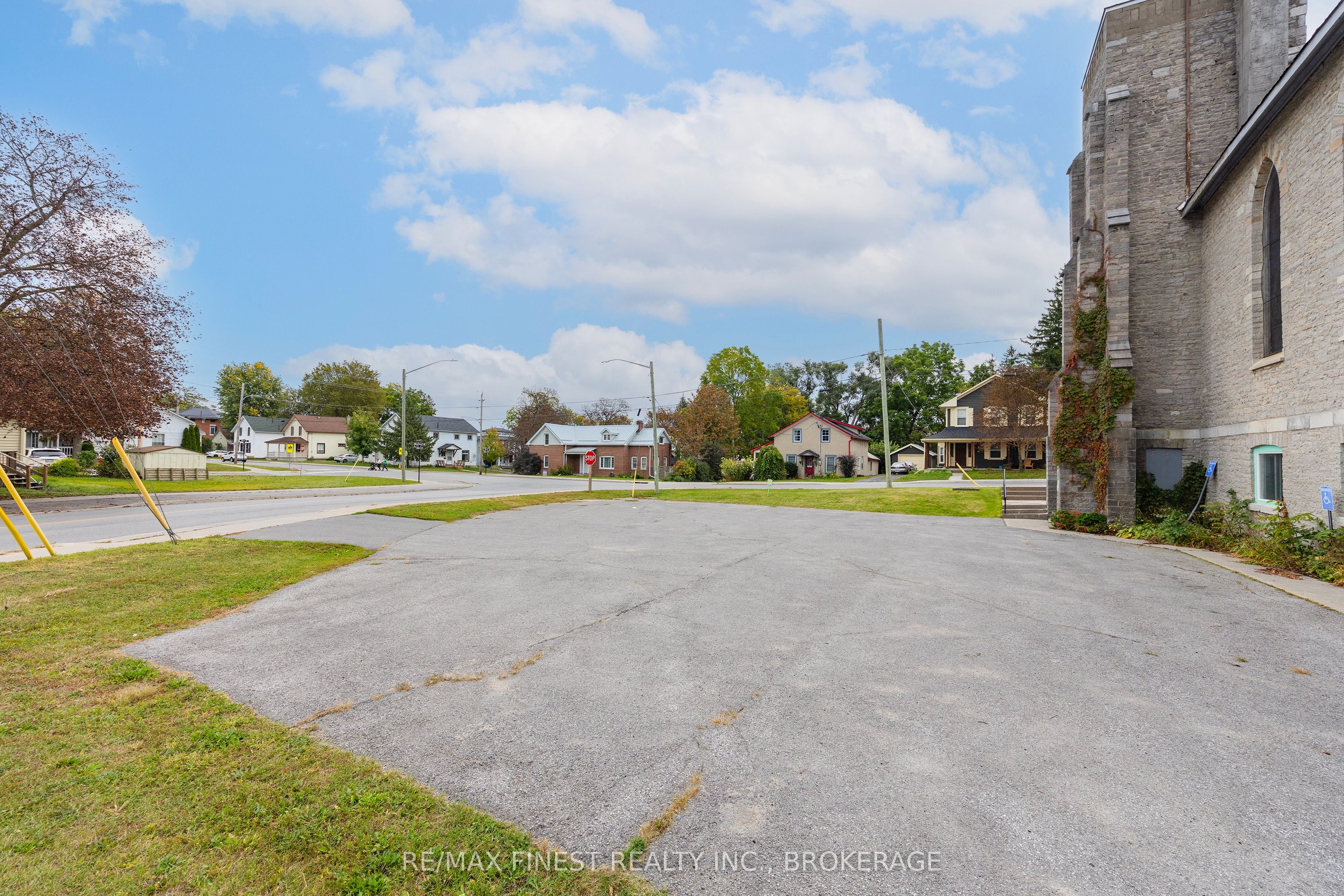 83 Bridge Street Property Photo 7