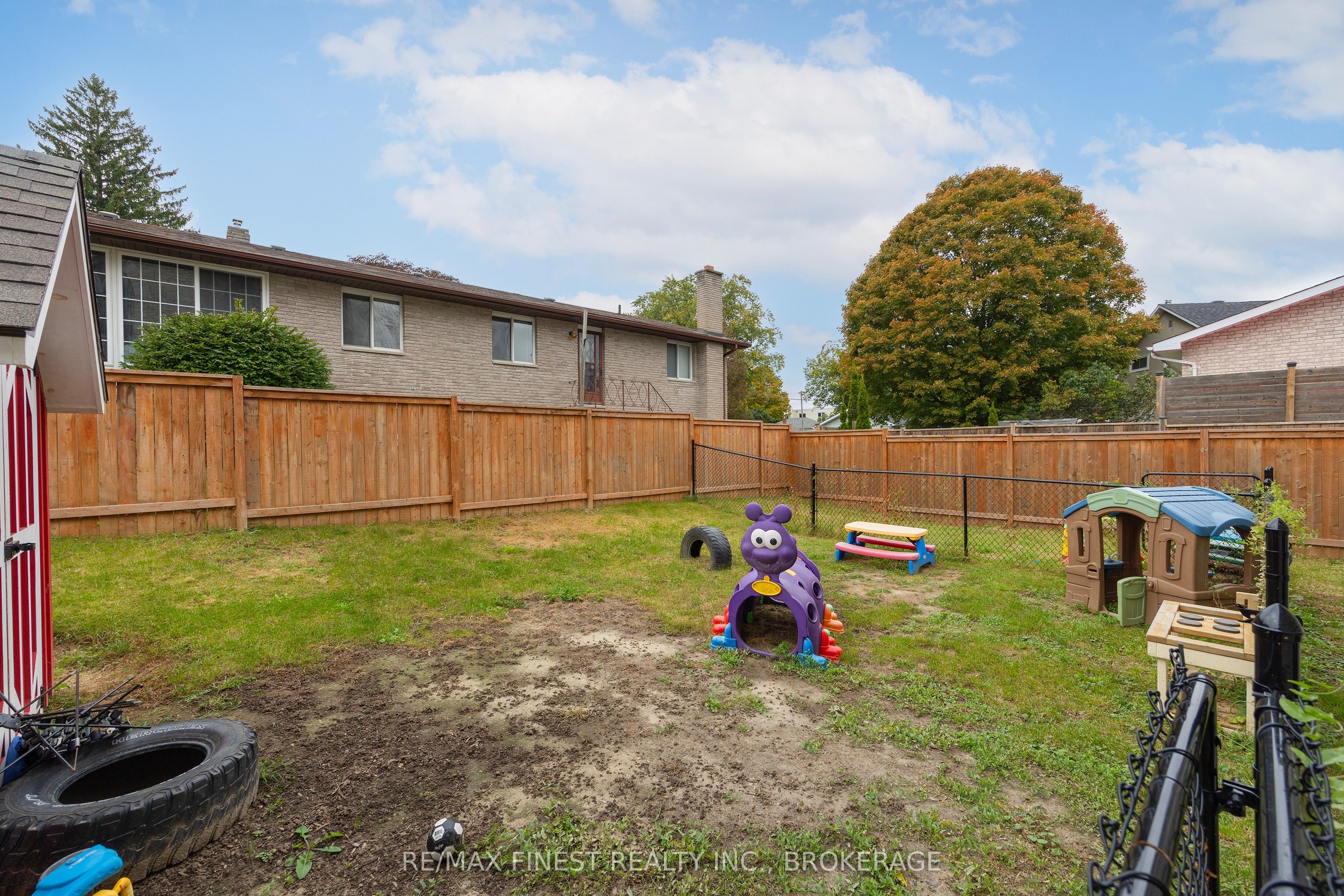 83 Bridge Street Property Photo 10