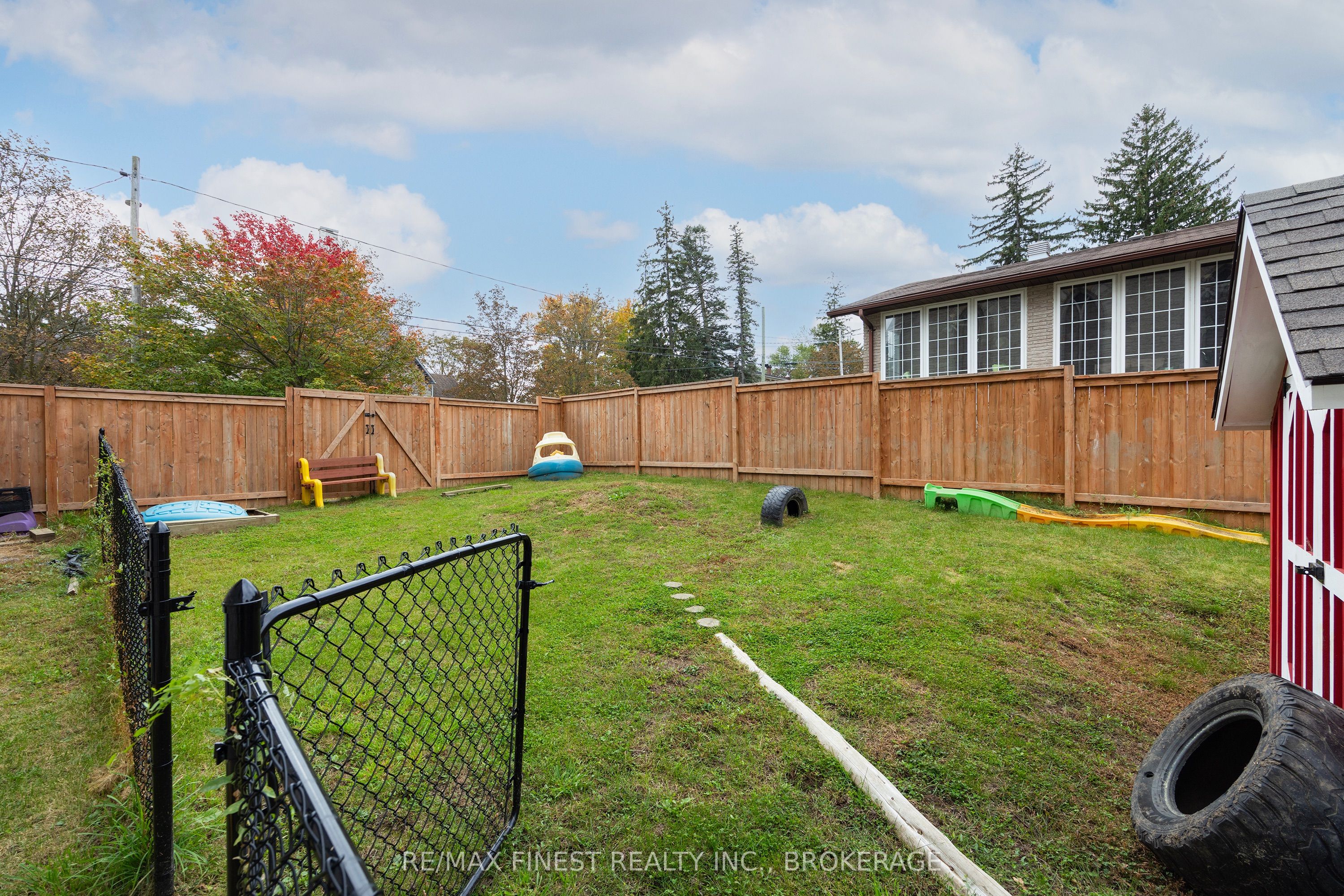 83 Bridge Street Property Photo 11