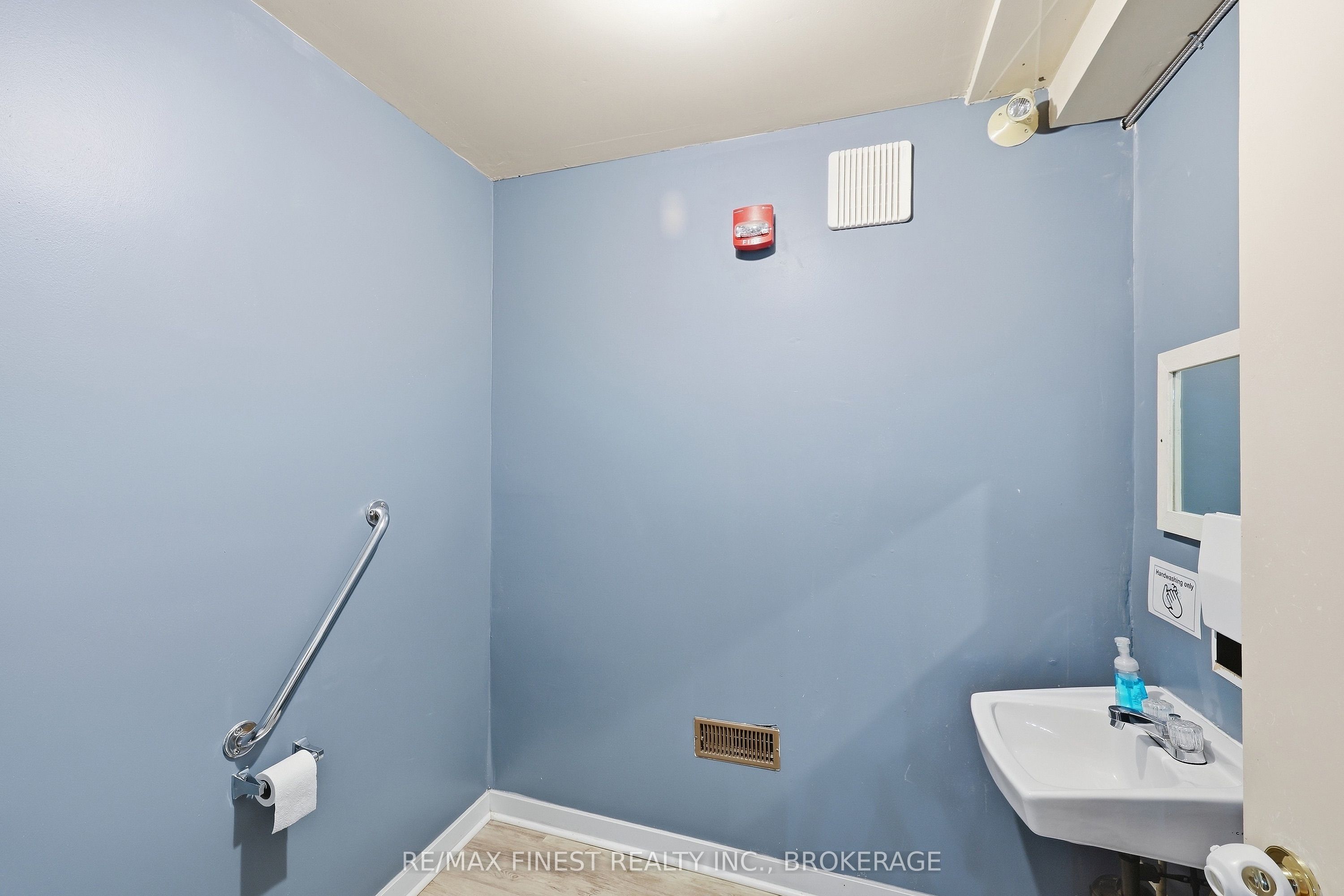 83 Bridge Street Property Photo 34