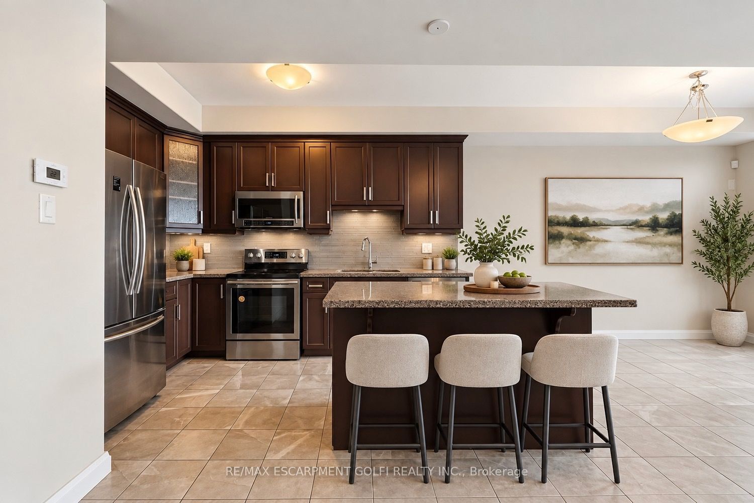 8 Rouley Lane Property Photo 3