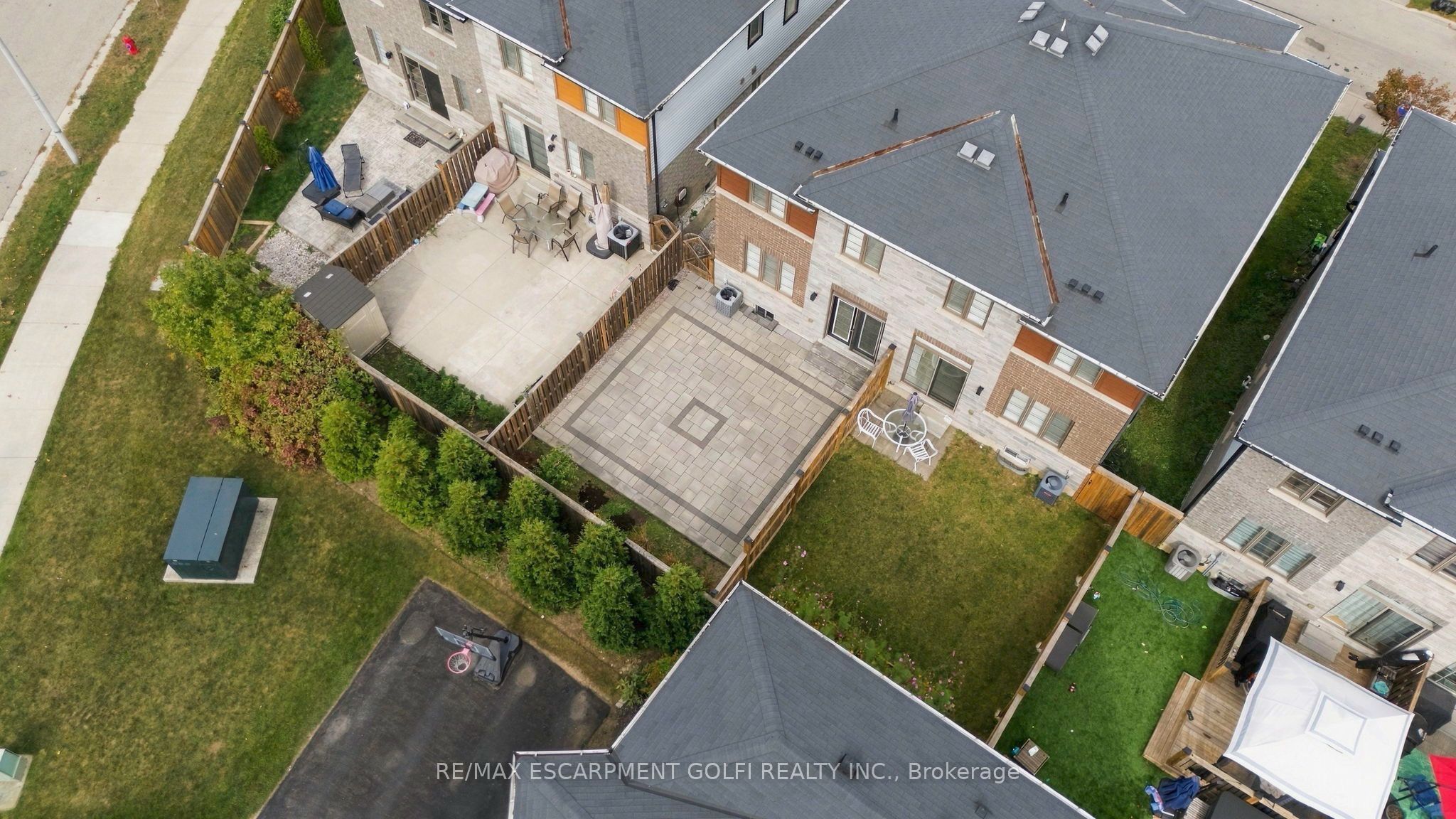 8 Rouley Lane Property Photo 20