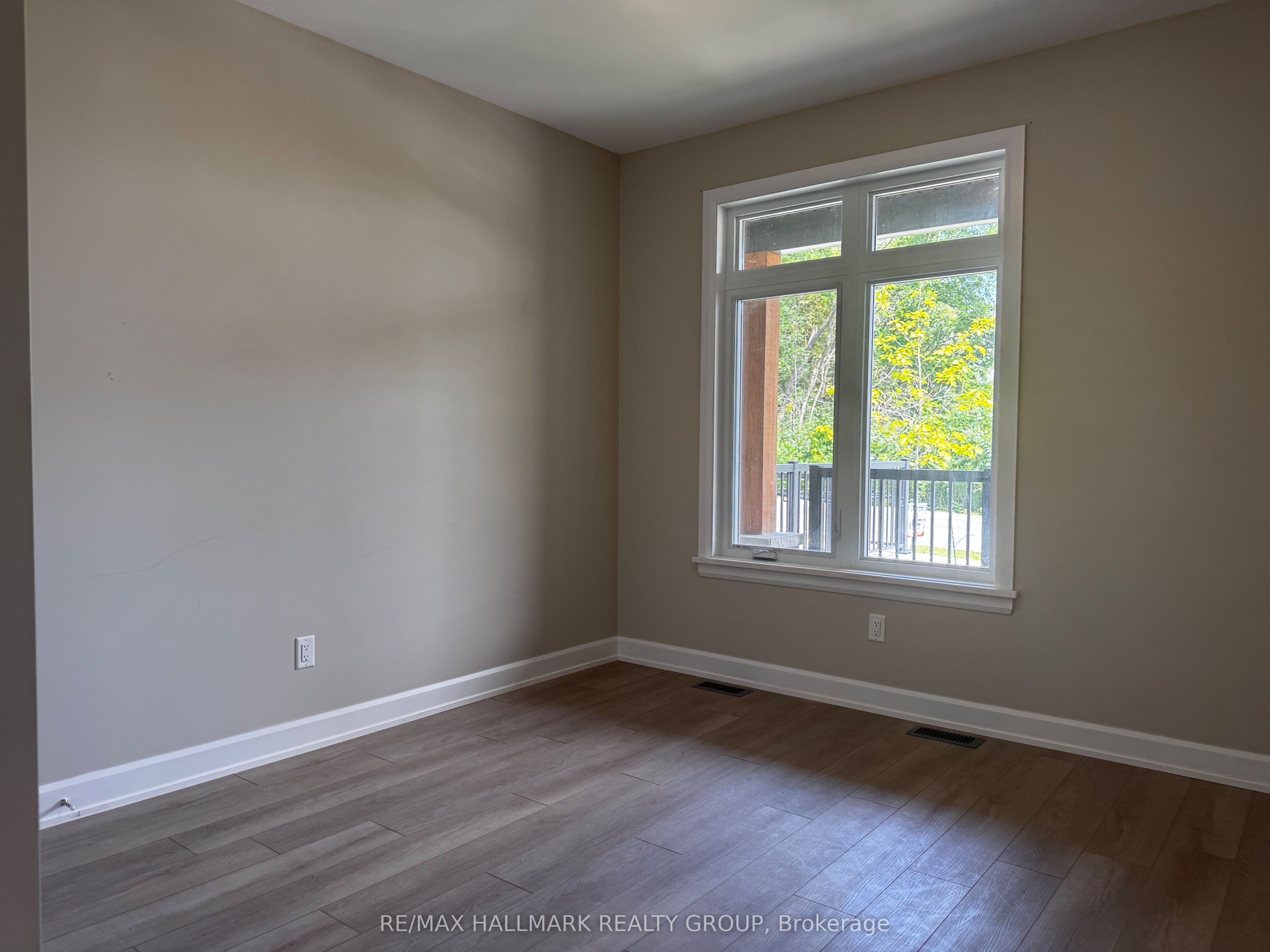 1513 Flanders Road Property Photo 18