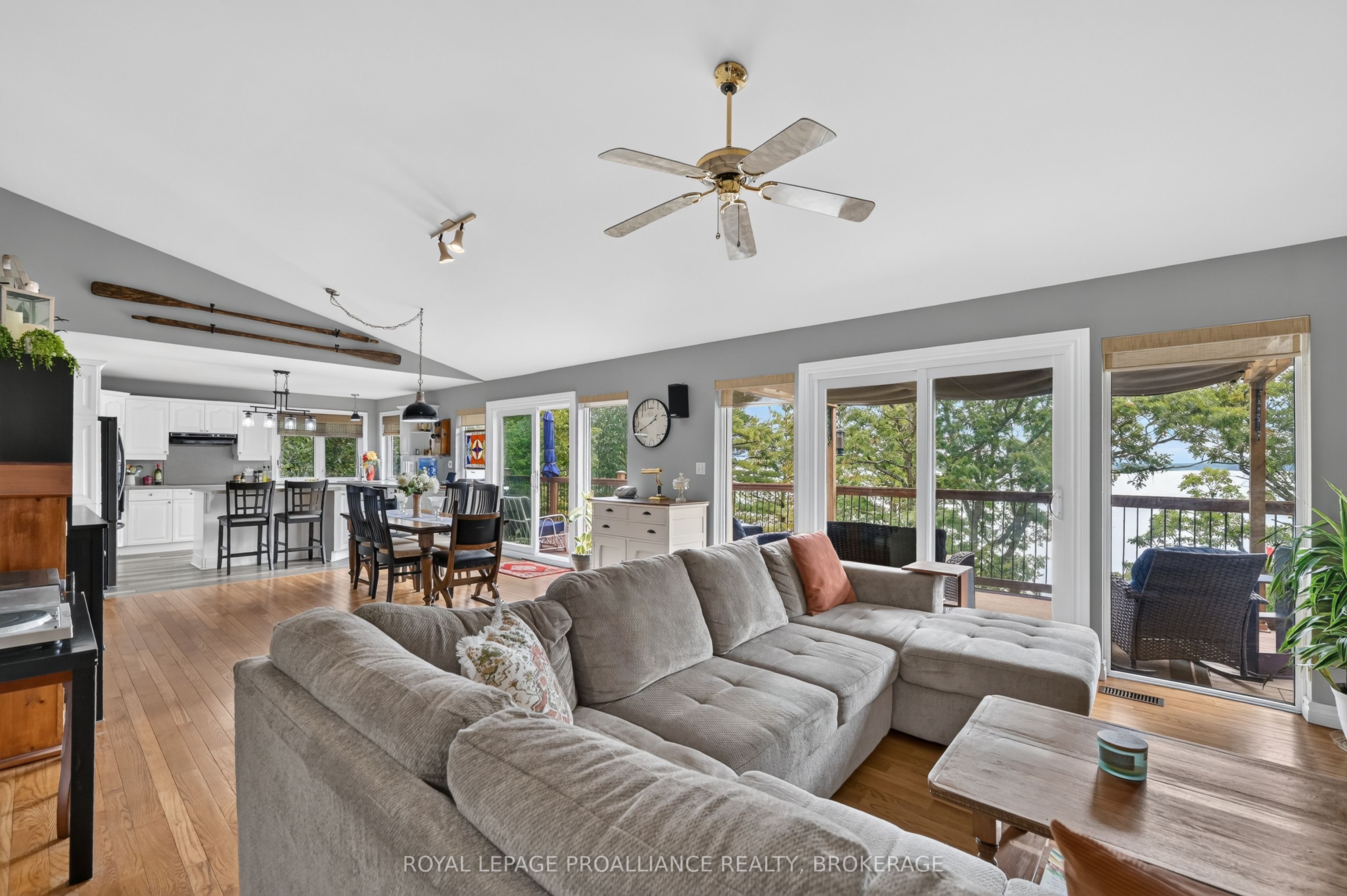 6 Vanston Road Property Photo 8