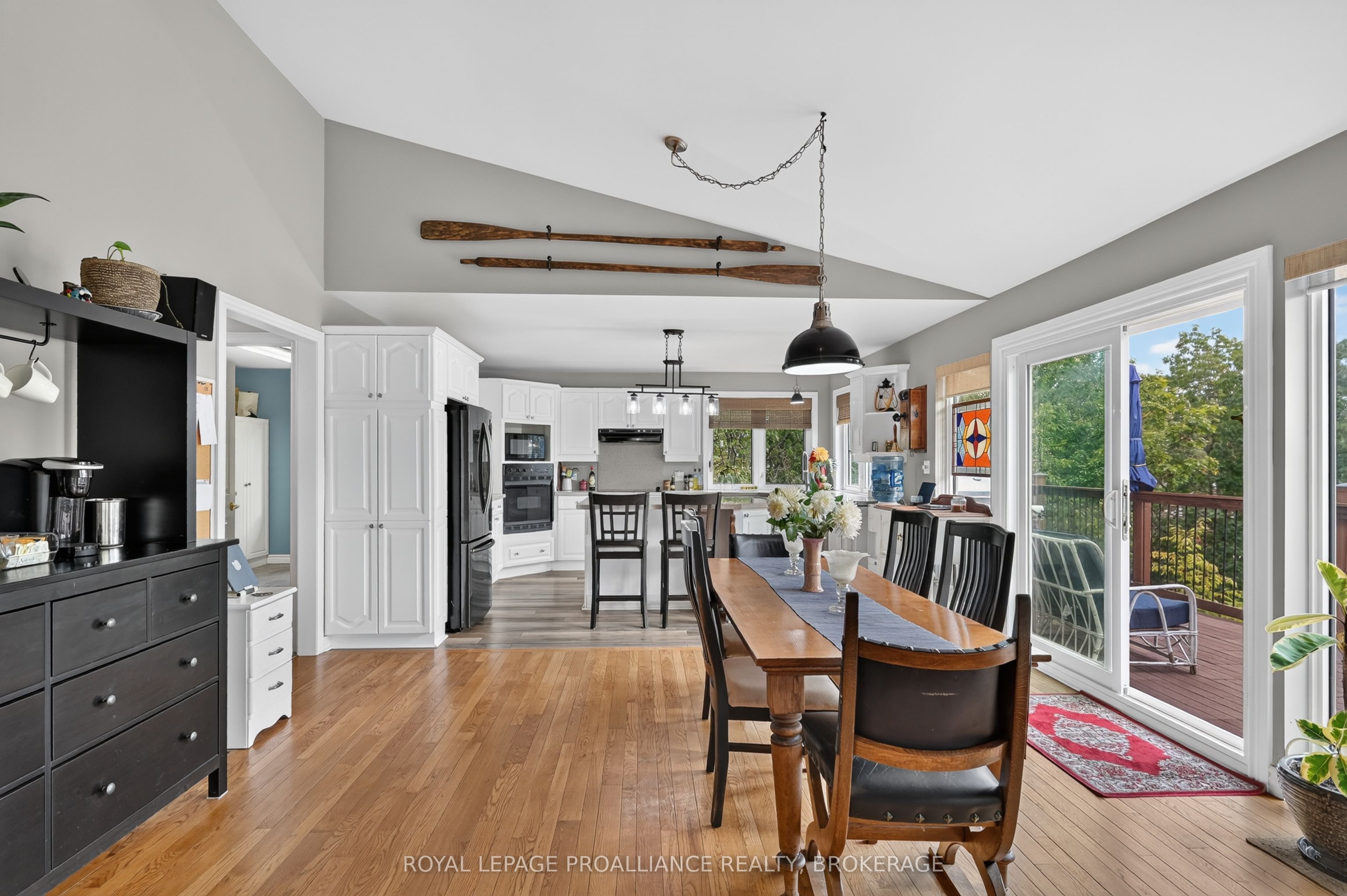 6 Vanston Road Property Photo 10