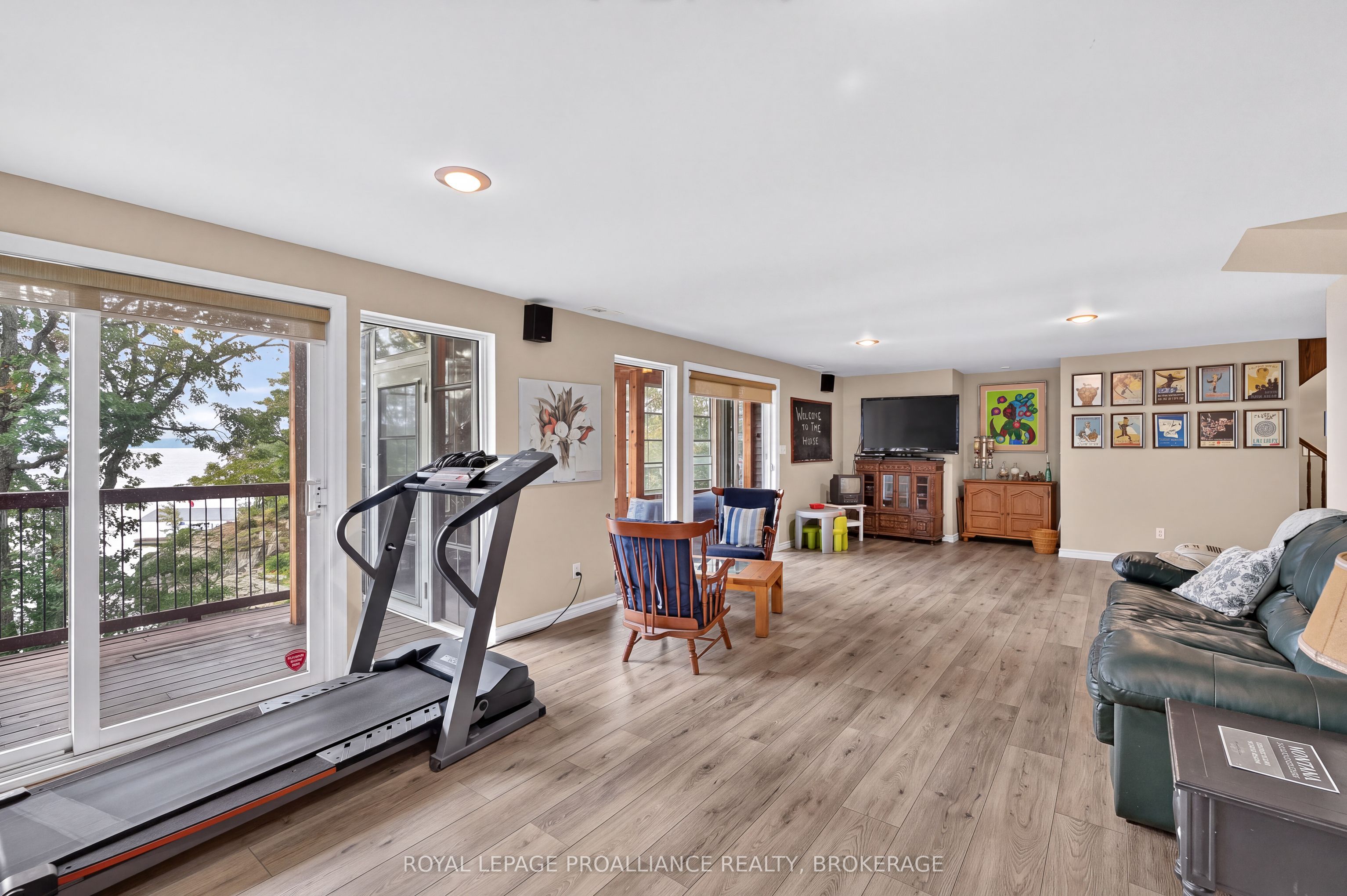6 Vanston Road Property Photo 27