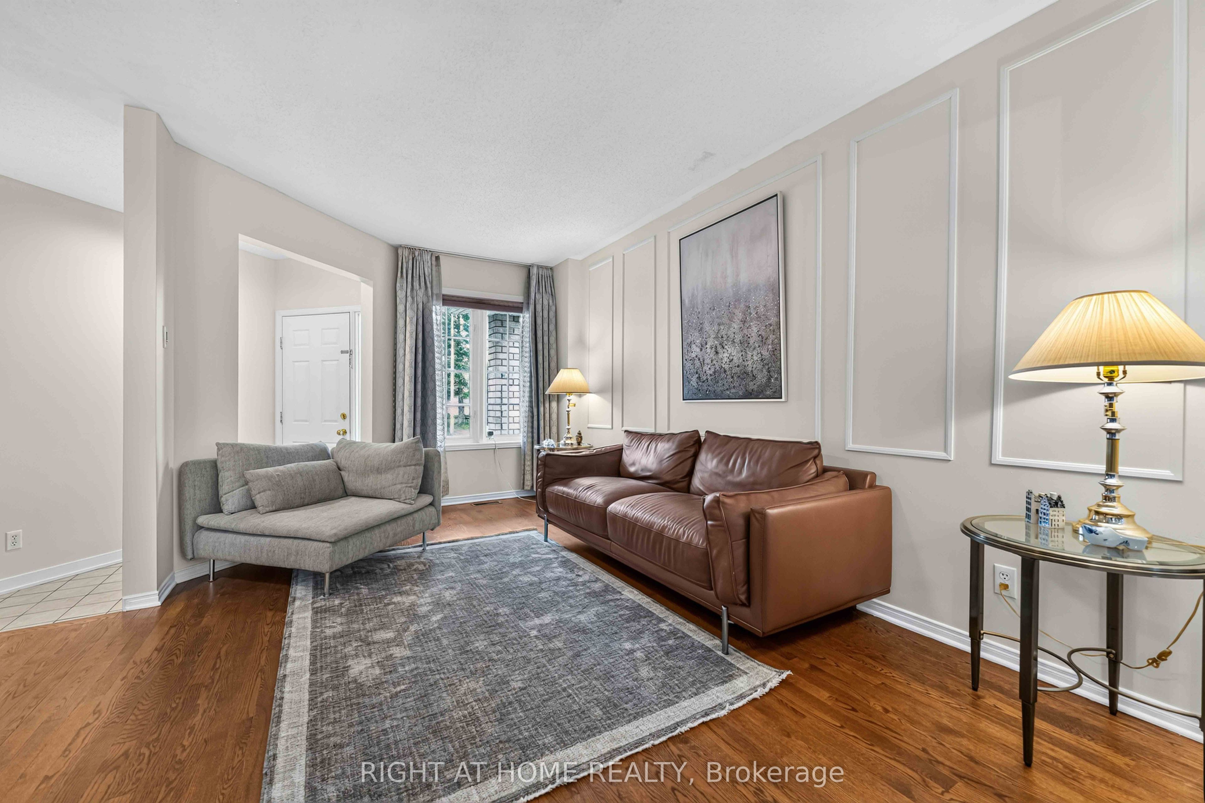 1552 Stojko Street Property Photo 6