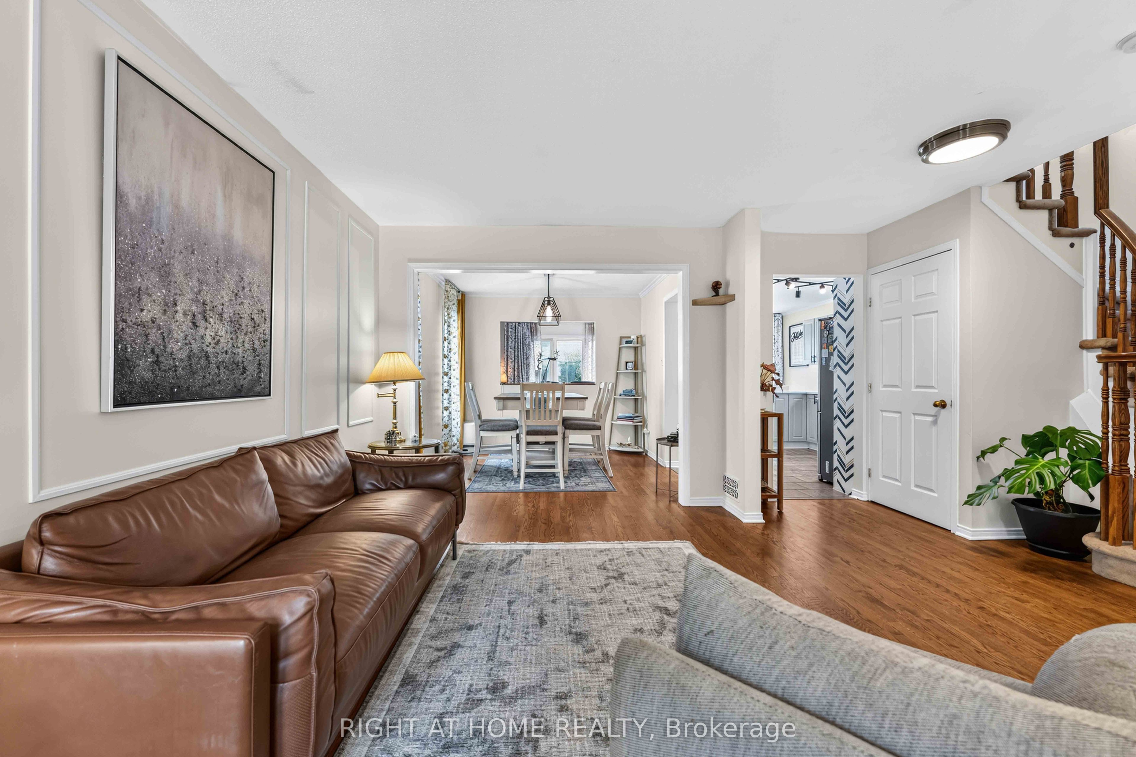 1552 Stojko Street Property Photo 8