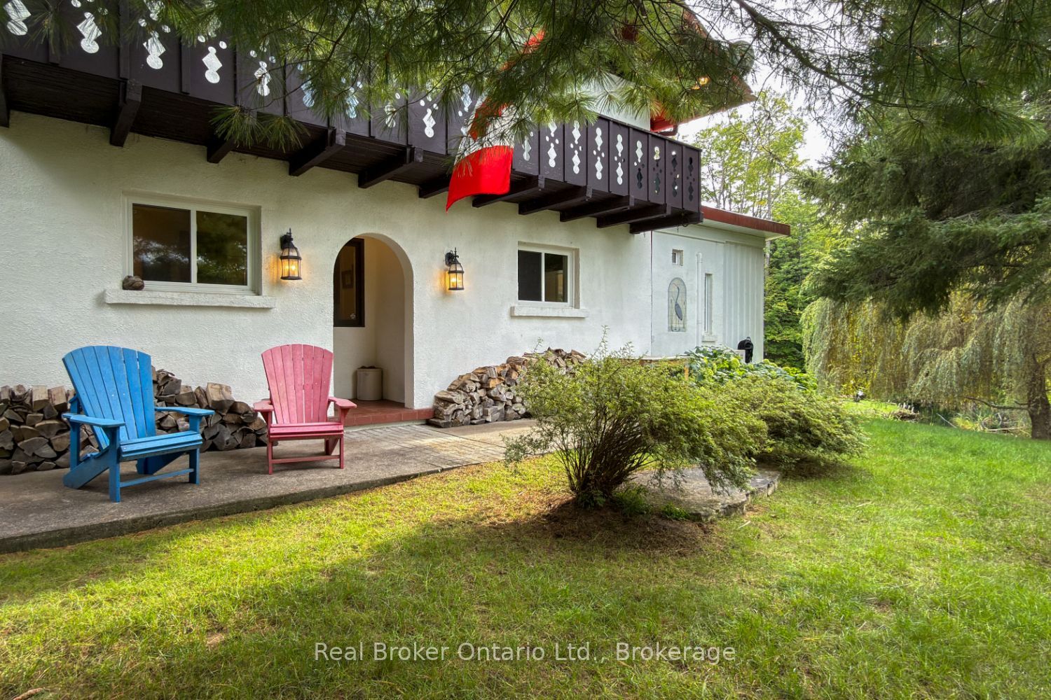 982 Porter Road Property Photo 3