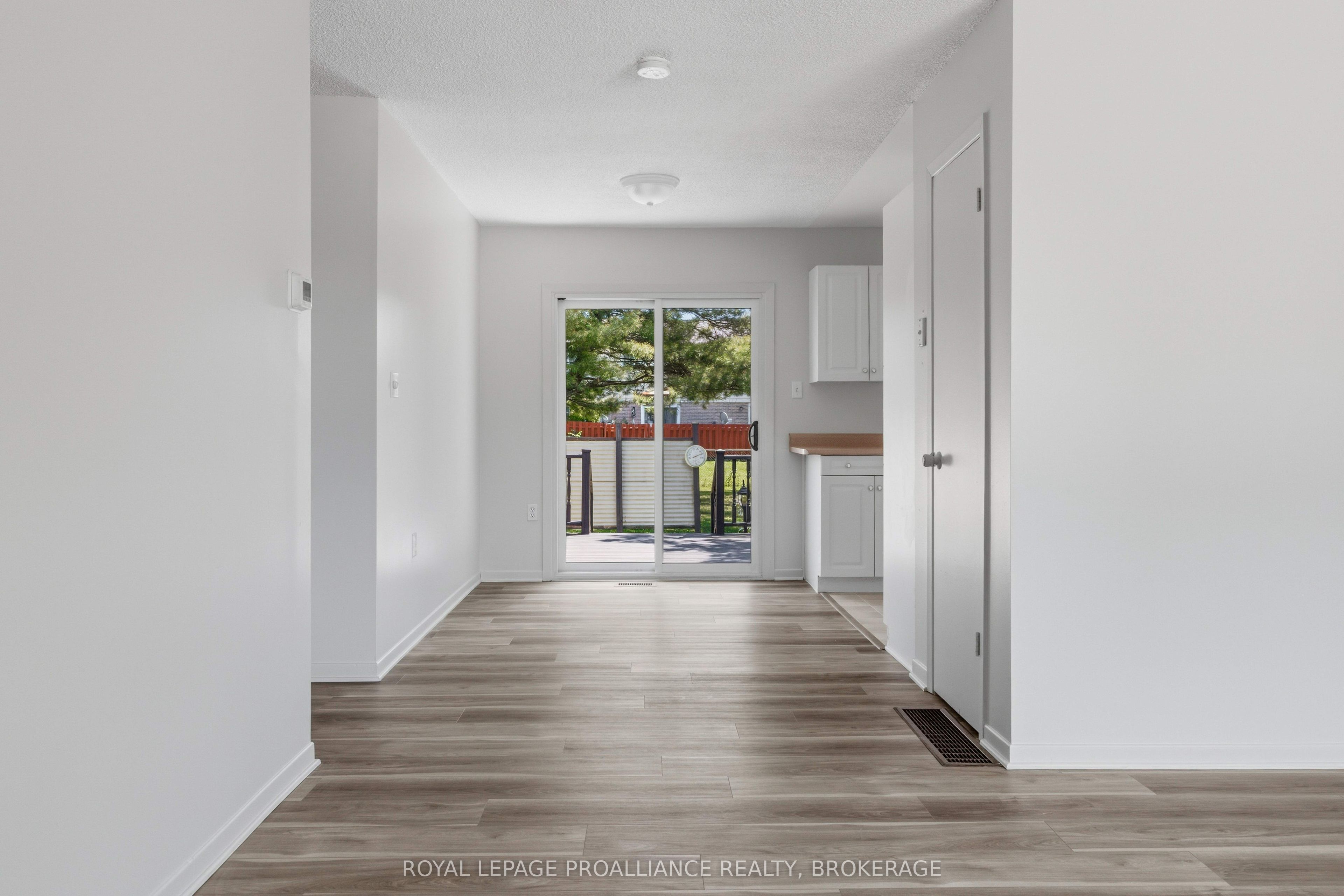 367 Georgiana Street Property Photo 5