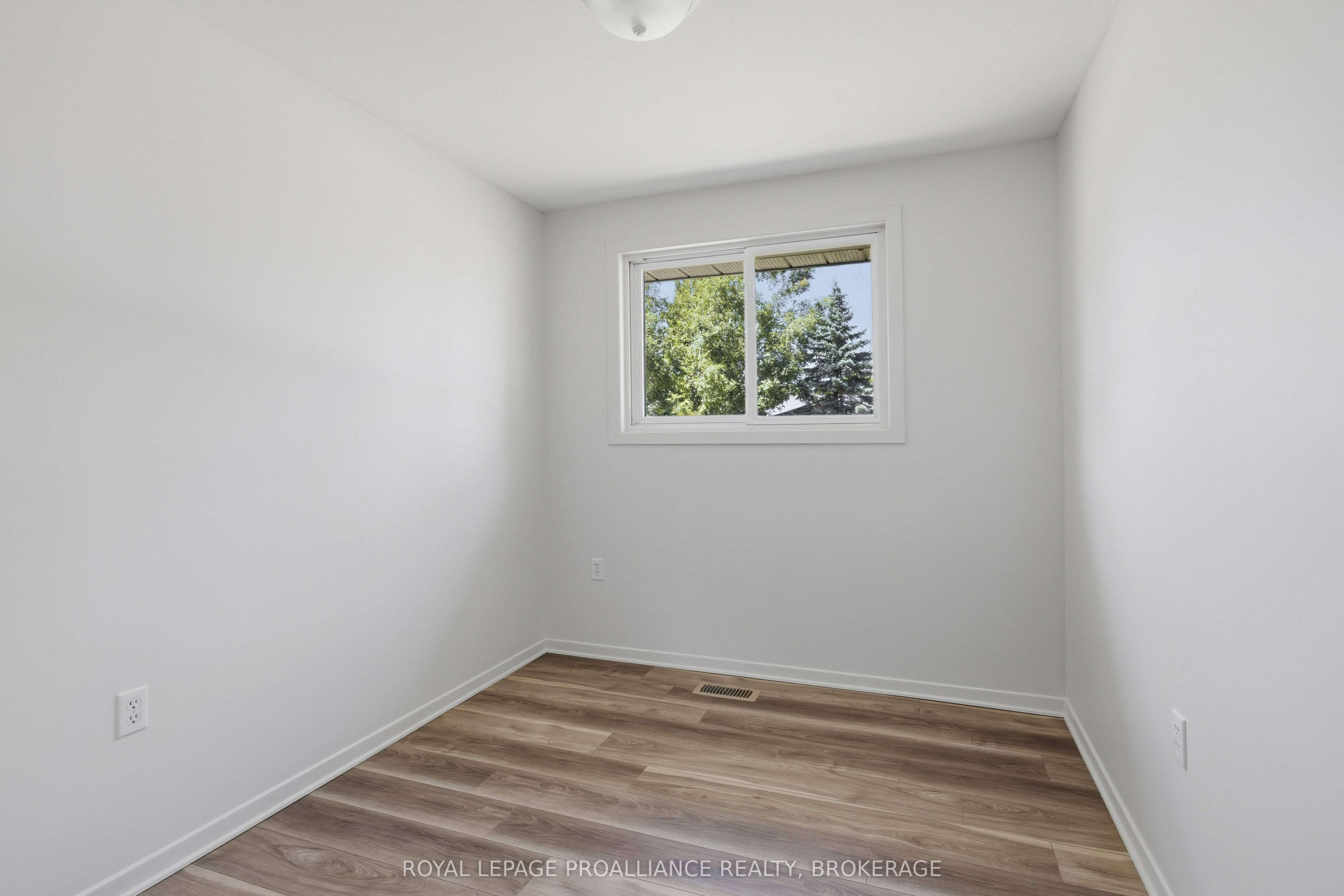 367 Georgiana Street Property Photo 20
