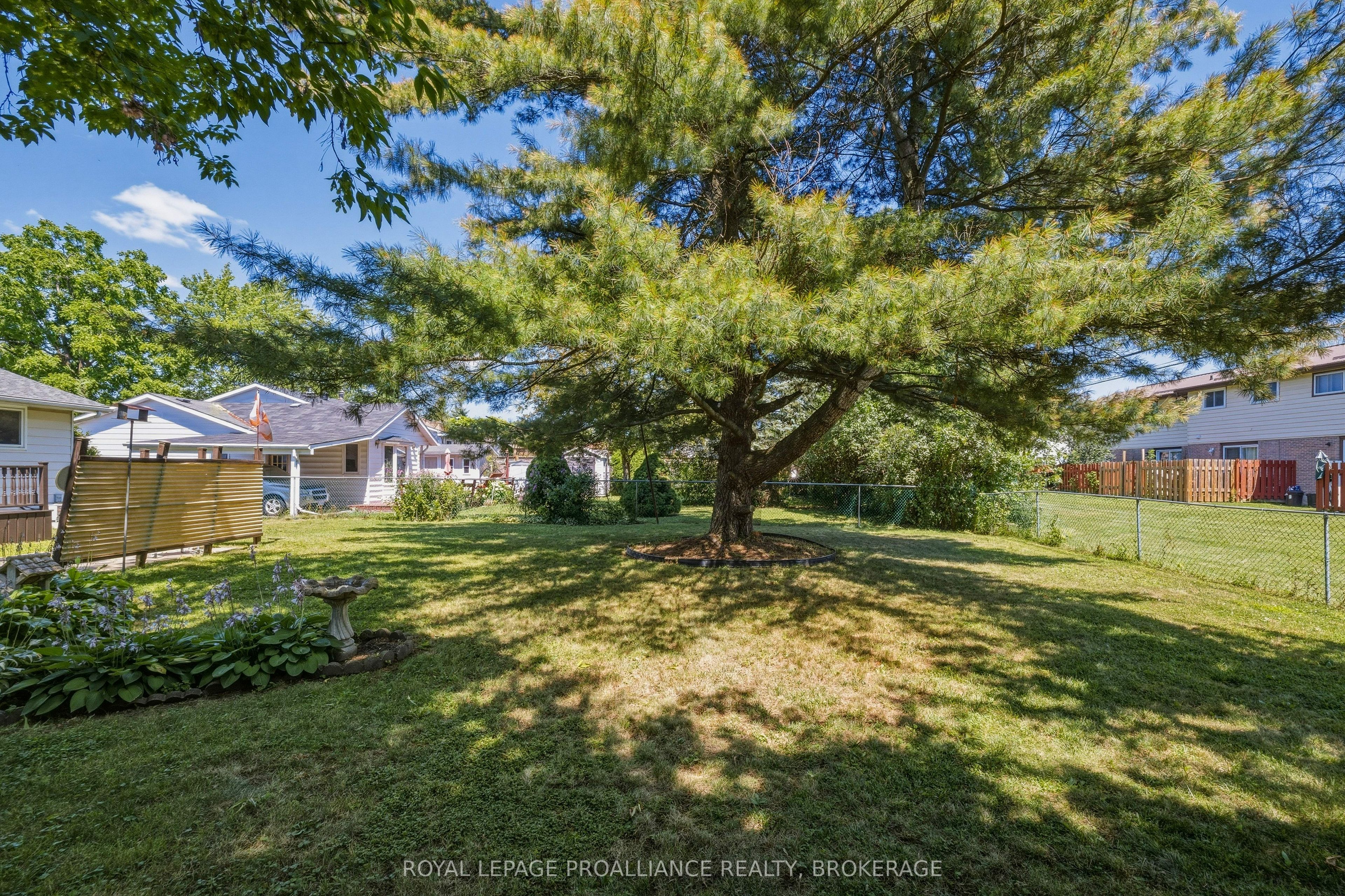 367 Georgiana Street Property Photo 27