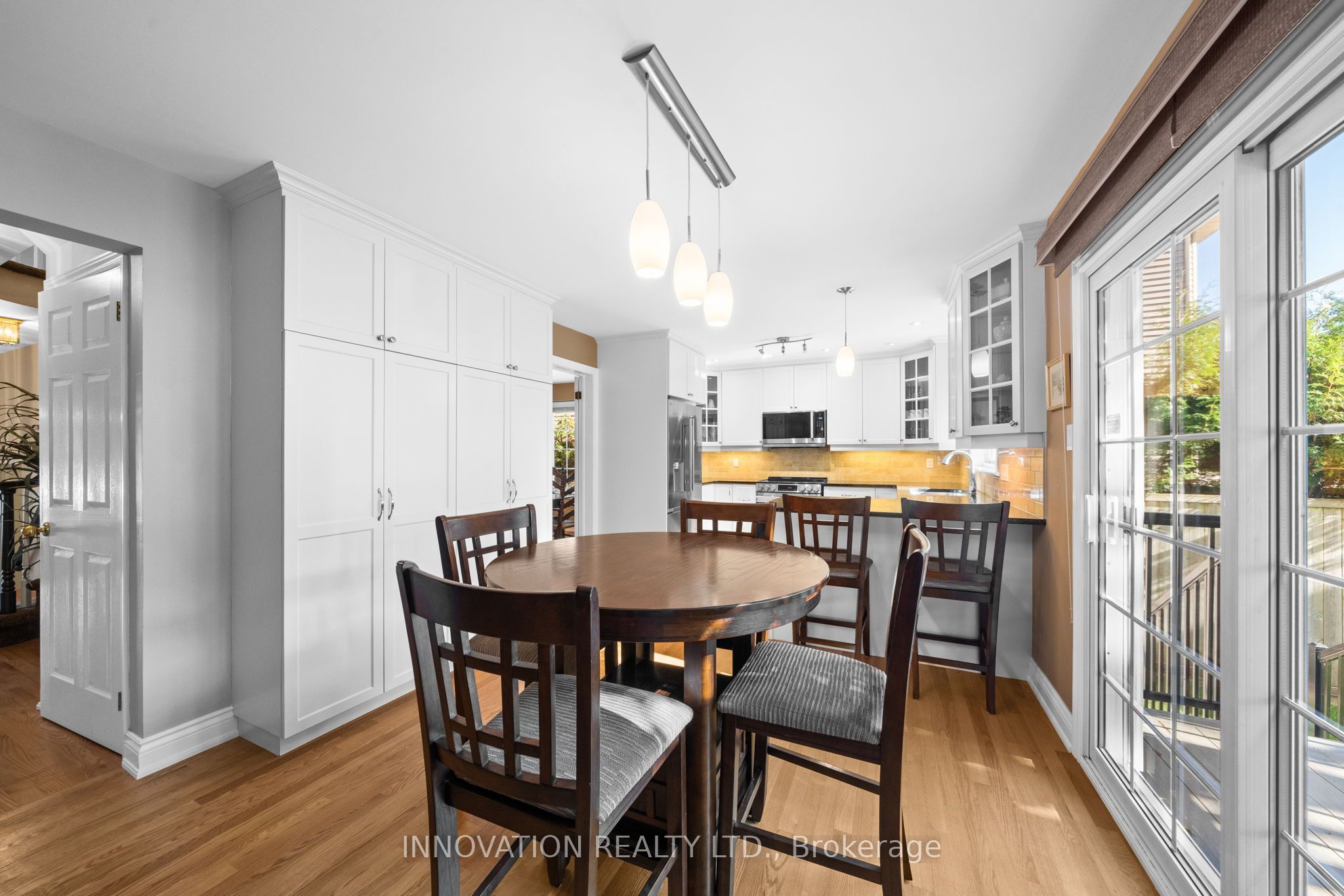86 Forestview Crescent Property Photo 11
