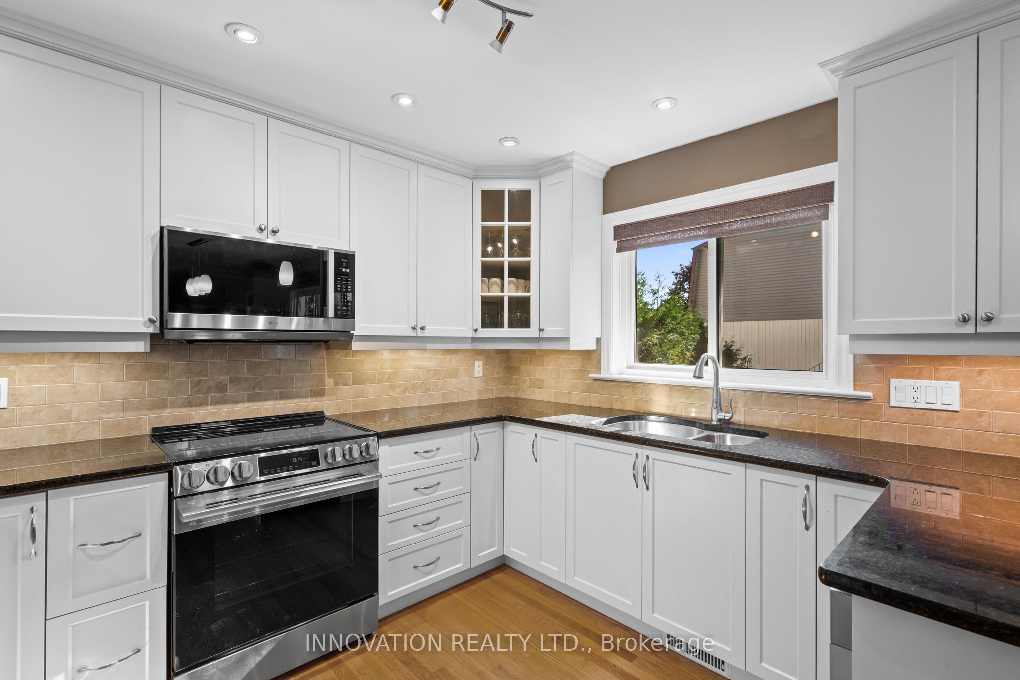86 Forestview Crescent Property Photo 14