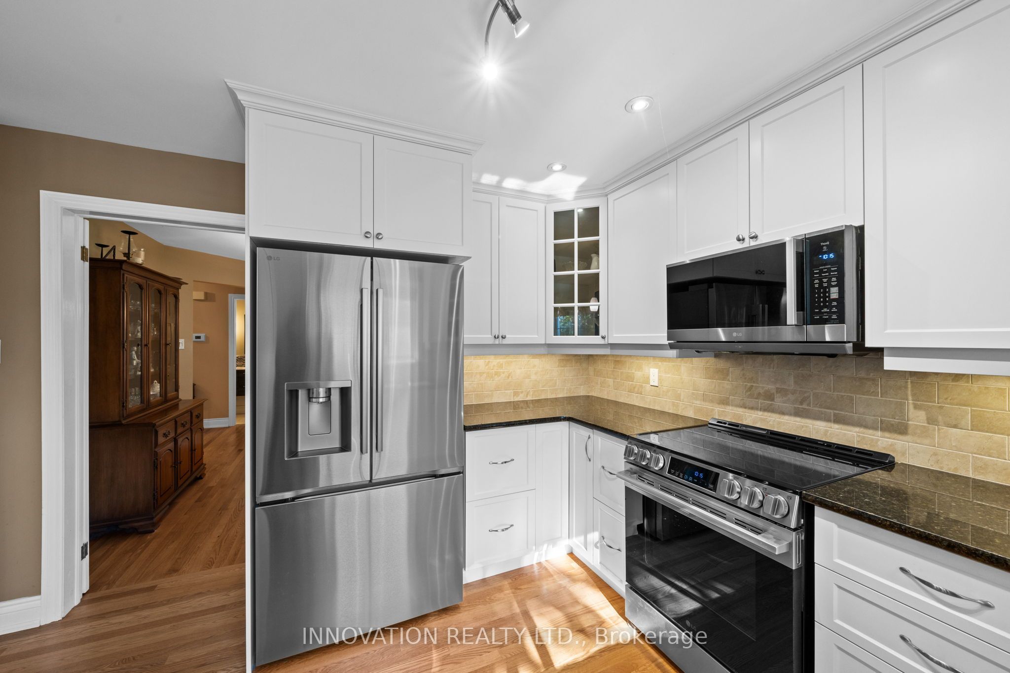 86 Forestview Crescent Property Photo 15