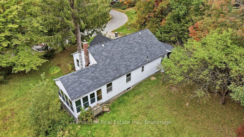 1040 River Street Property Photo 8