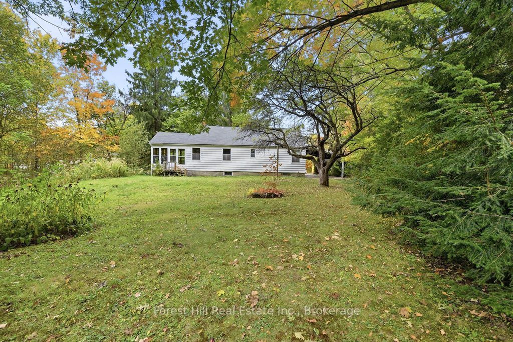 1040 River Street Property Photo 12