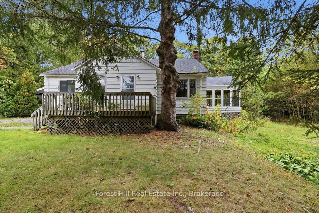 1040 River Street Property Photo 17