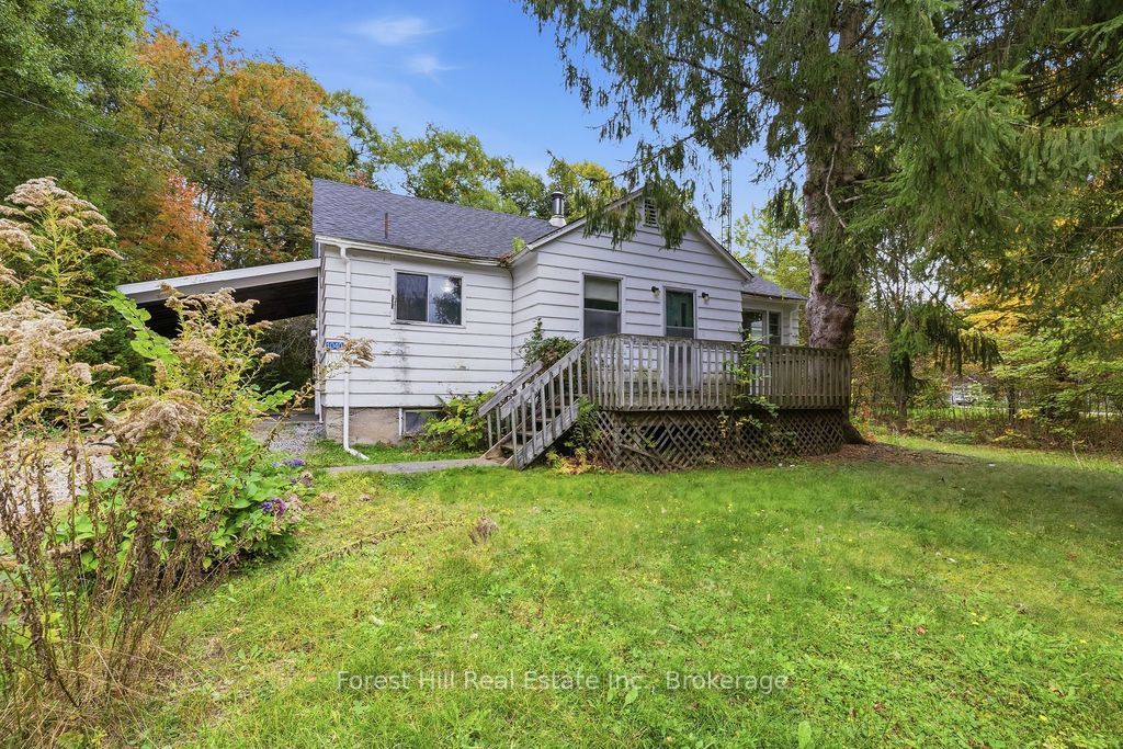 1040 River Street Property Photo 18
