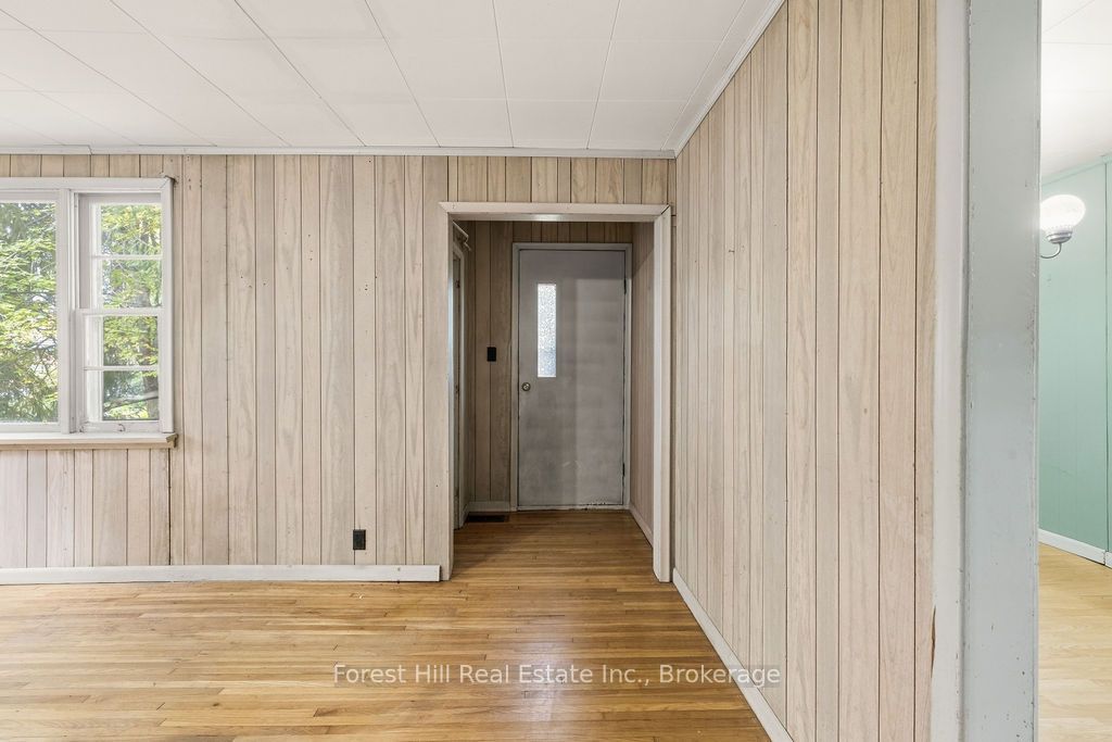 1040 River Street Property Photo 28