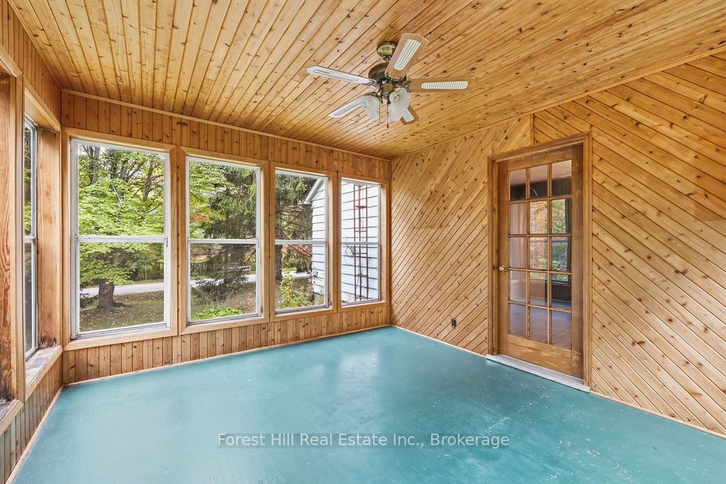 1040 River Street Property Photo 37