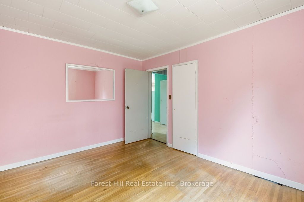 1040 River Street Property Photo 41