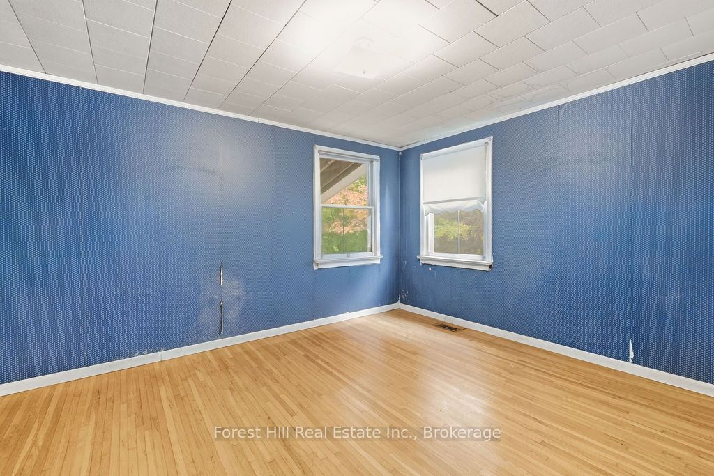 1040 River Street Property Photo 42