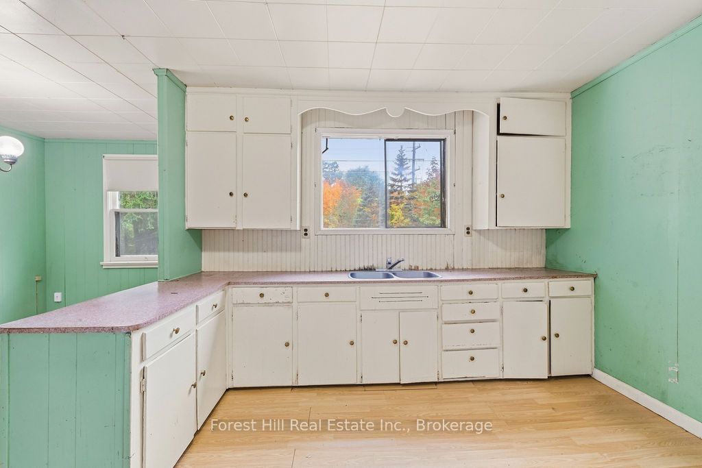 1040 River Street Property Photo 46