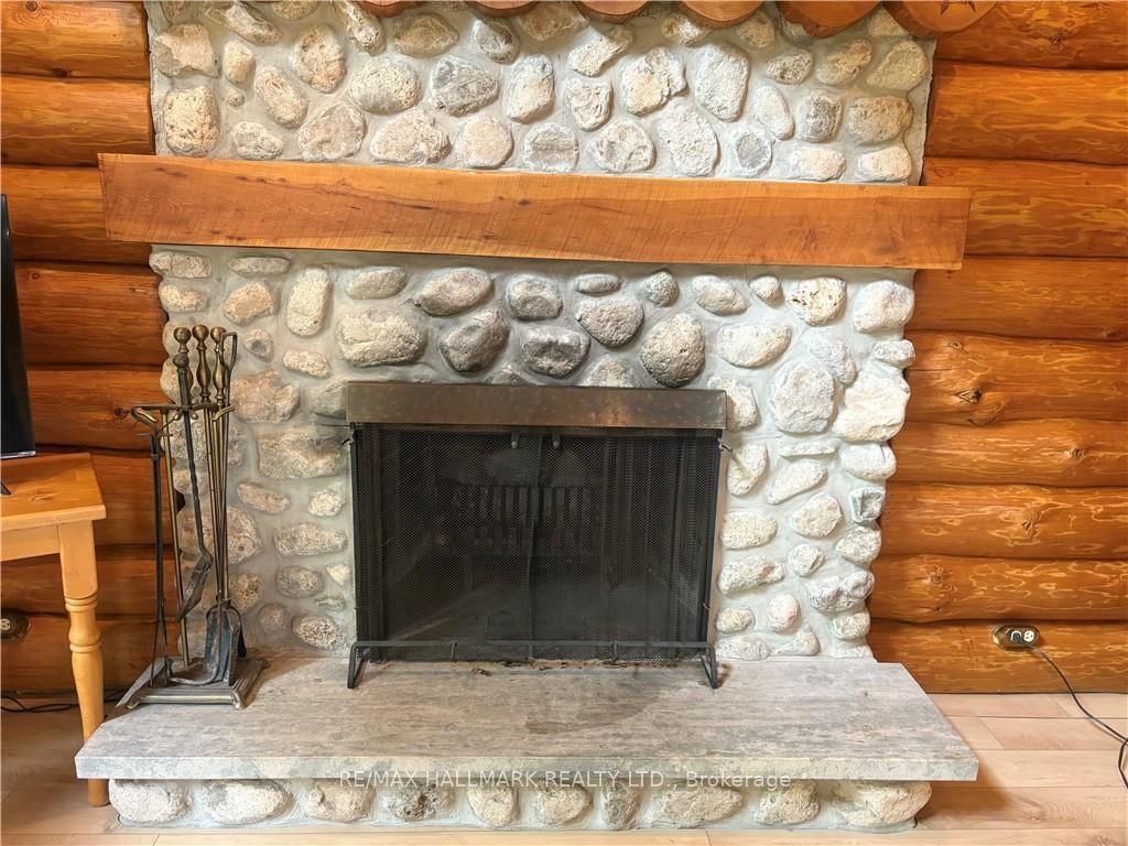 3 Upper Mohawk Point Property Photo 12