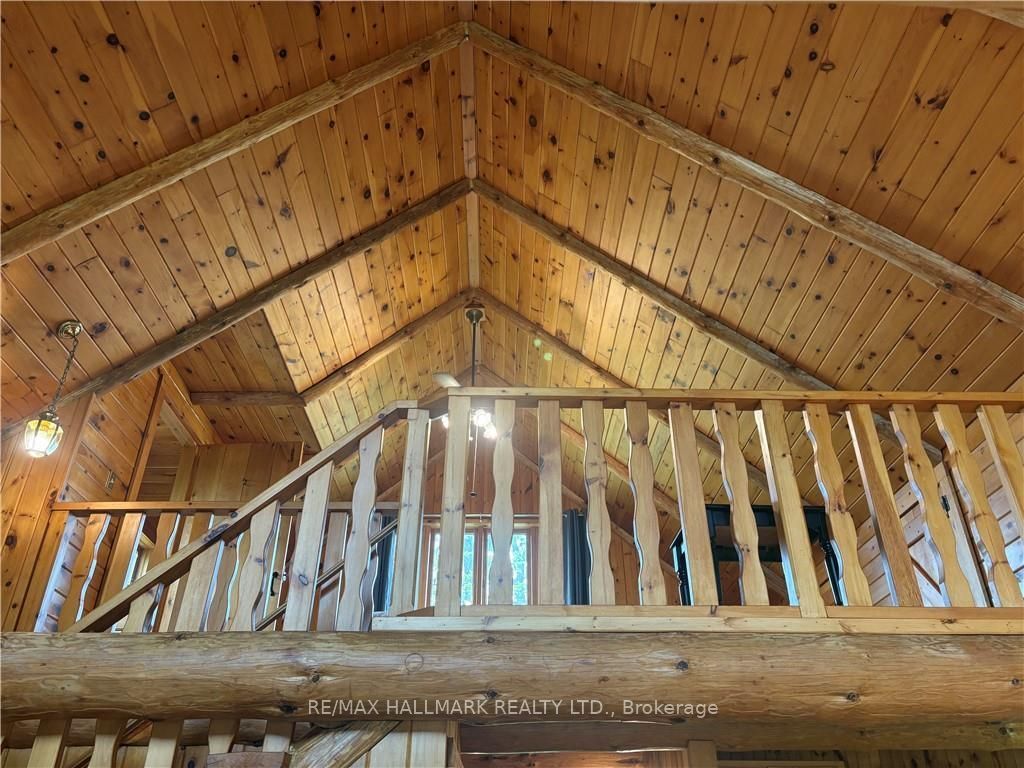 3 Upper Mohawk Point Property Photo 15