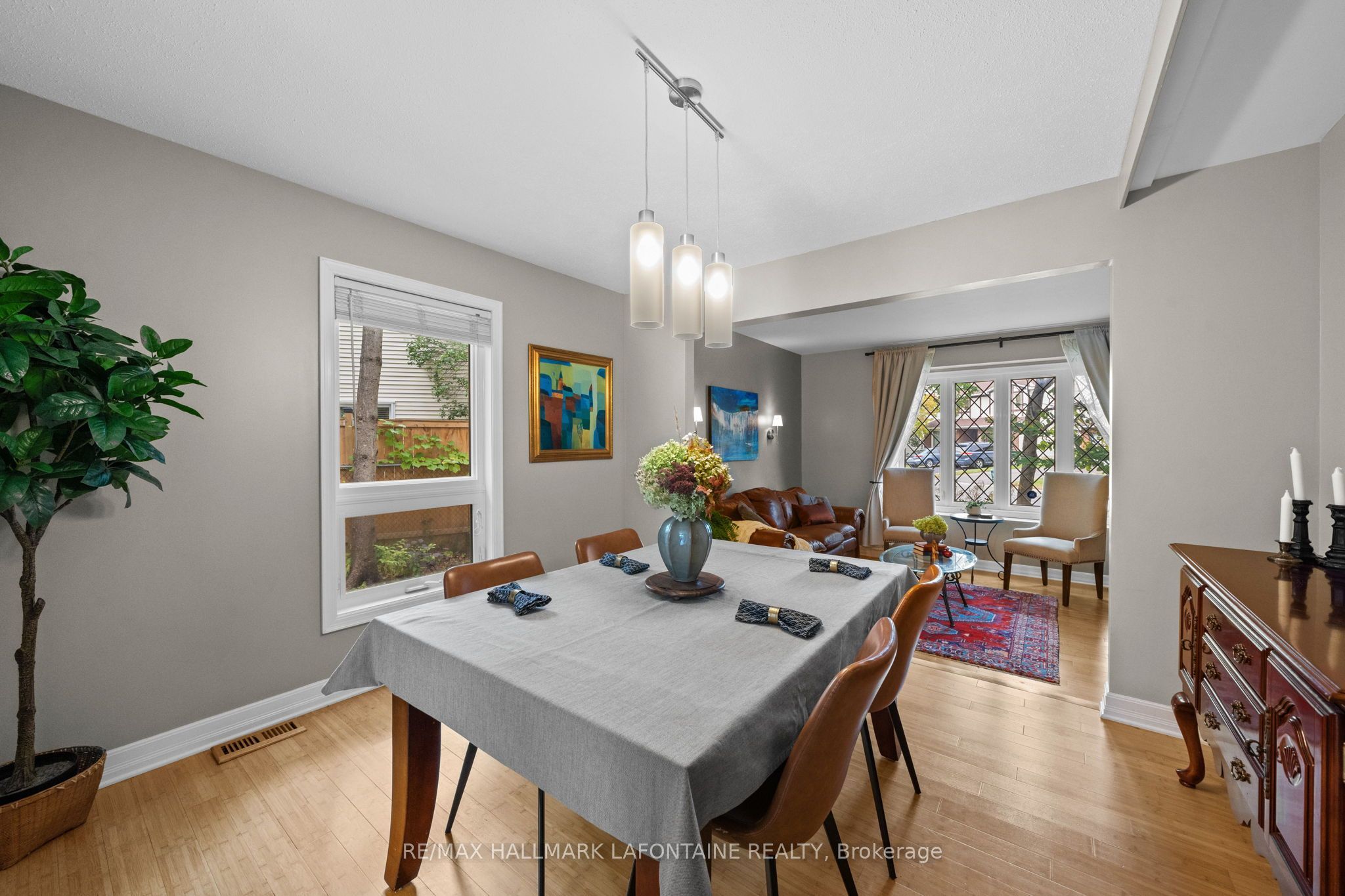 6440 Glen Knolls Drive Ottawa On K1c2x2 Drive Property Photo 8