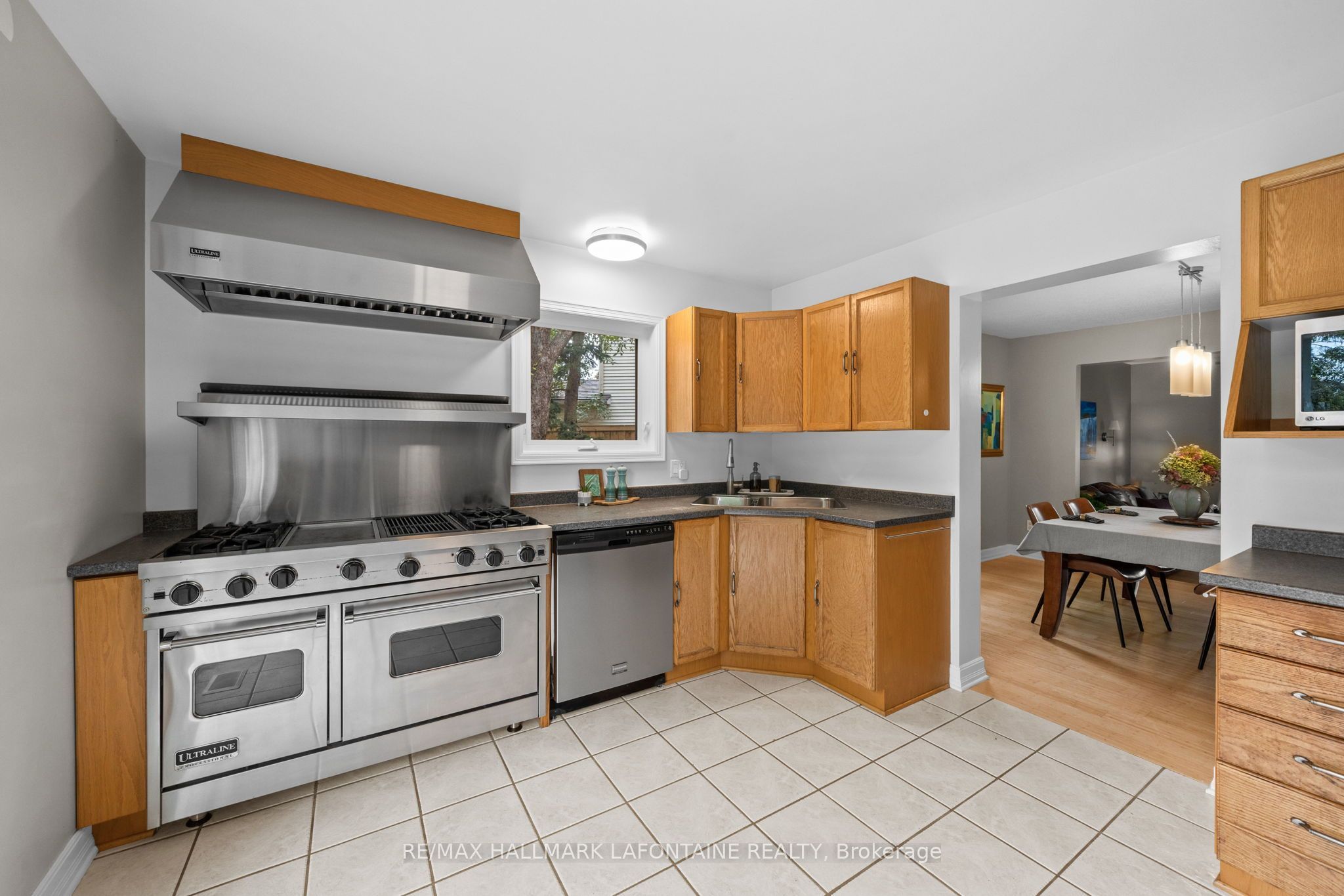 6440 Glen Knolls Drive Ottawa On K1c2x2 Drive Property Photo 11