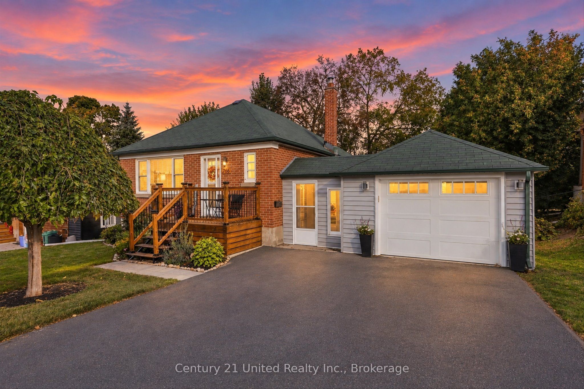 766 Devon Avenue Property Photo 2