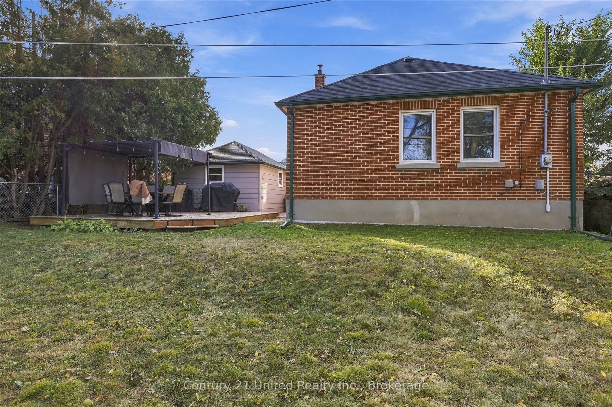 766 Devon Avenue Property Photo 30